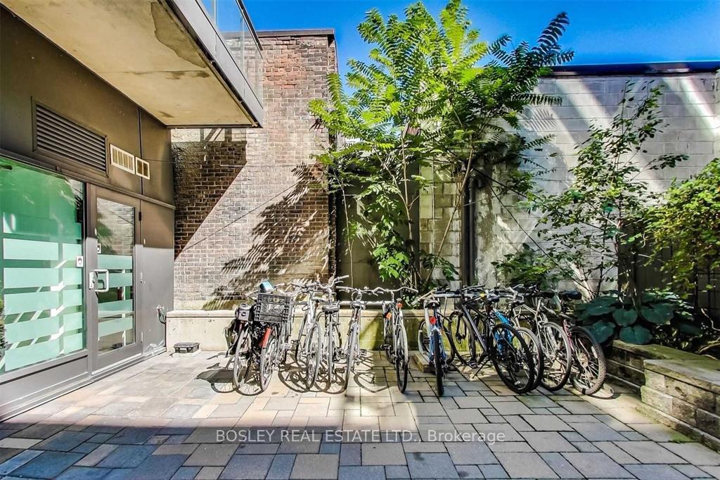 Photo 71 of Unit 904, 127 Queen Street E, Toronto, Church-Yonge Corridor — HOMEH