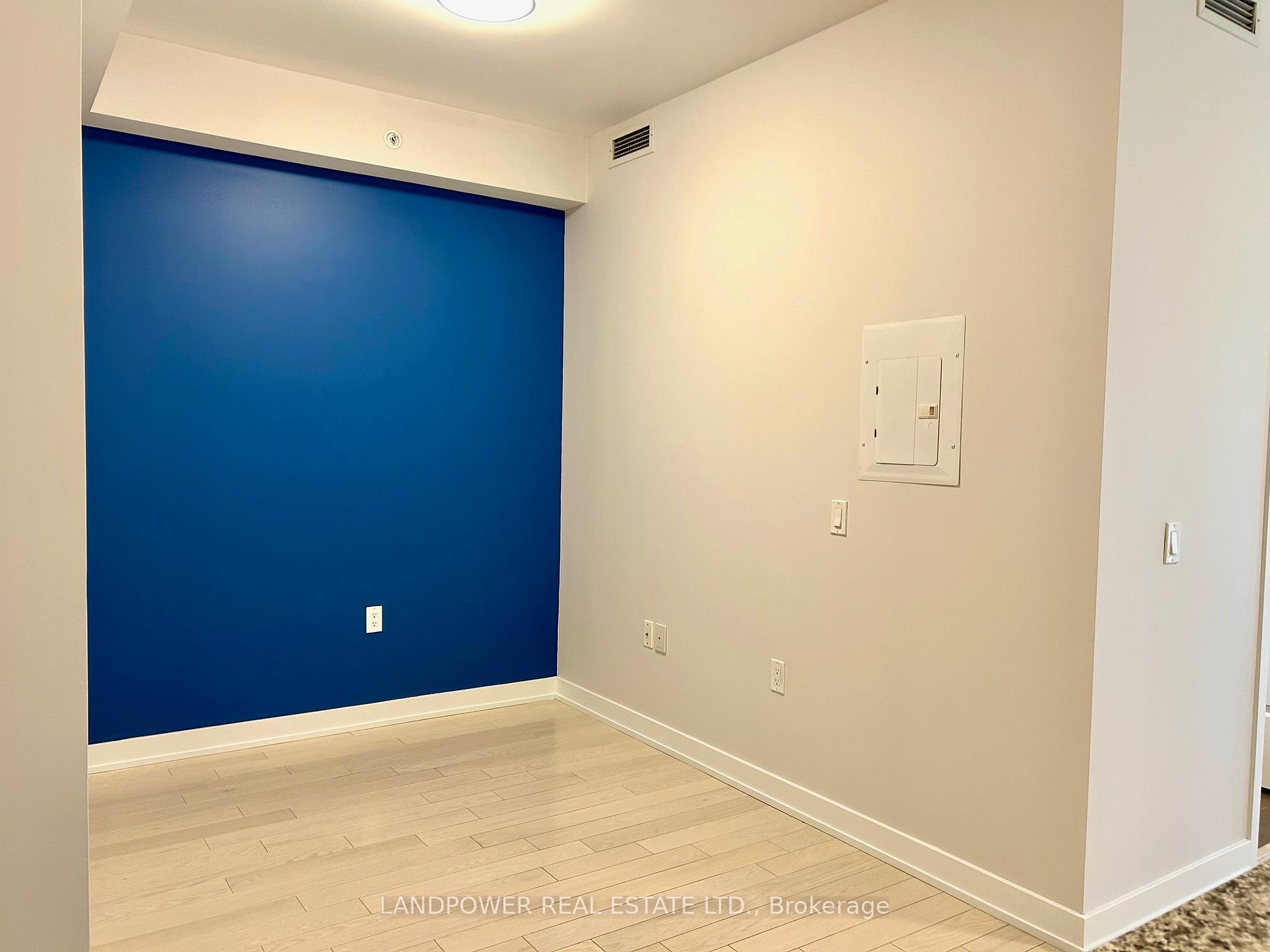 Photo 5 of Unit 2403, 1 The Esplanade, Toronto, Waterfront Communities — HOMEH