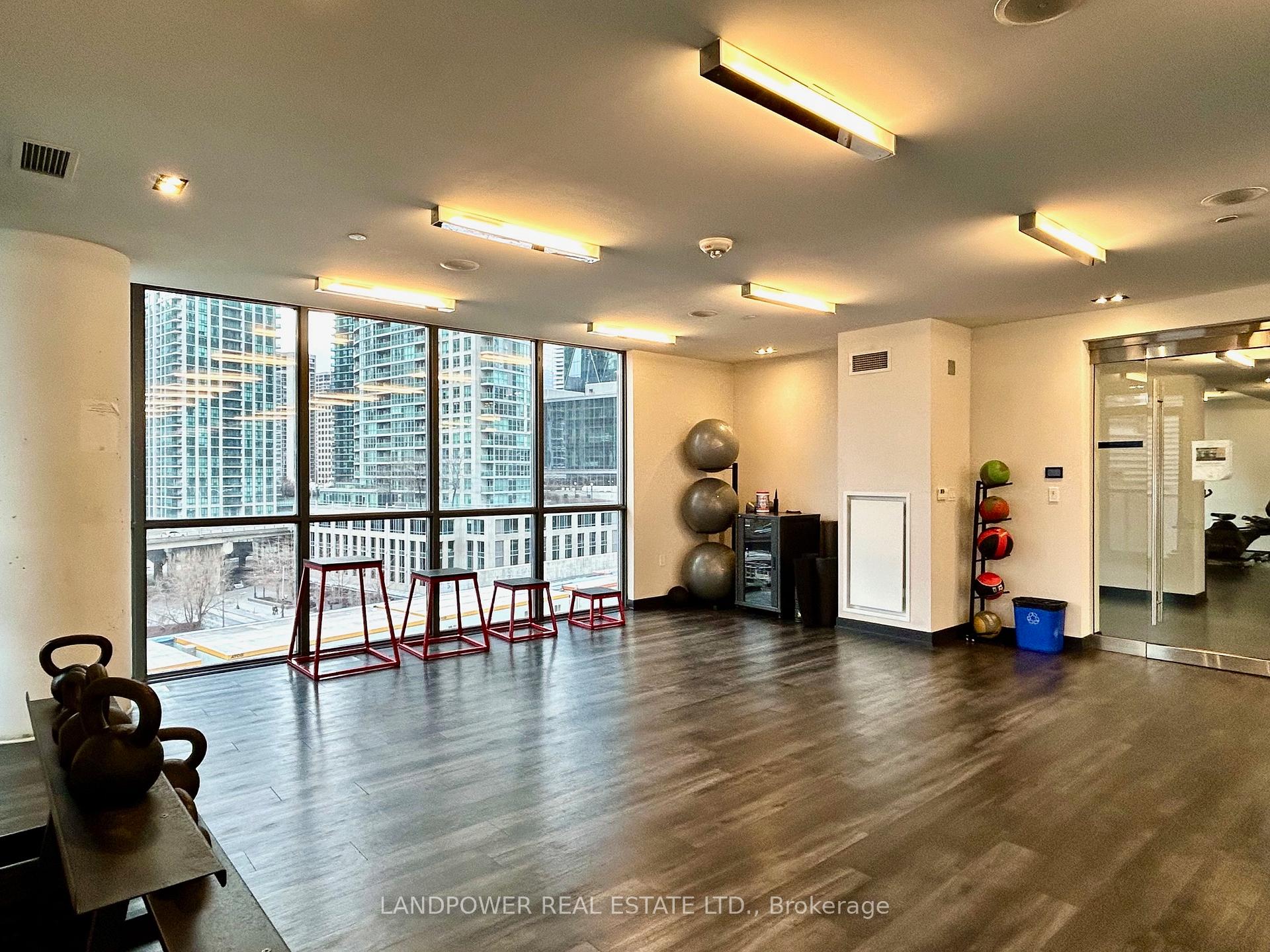 Photo 21 of Unit 2403, 1 The Esplanade, Toronto, Waterfront Communities — HOMEH