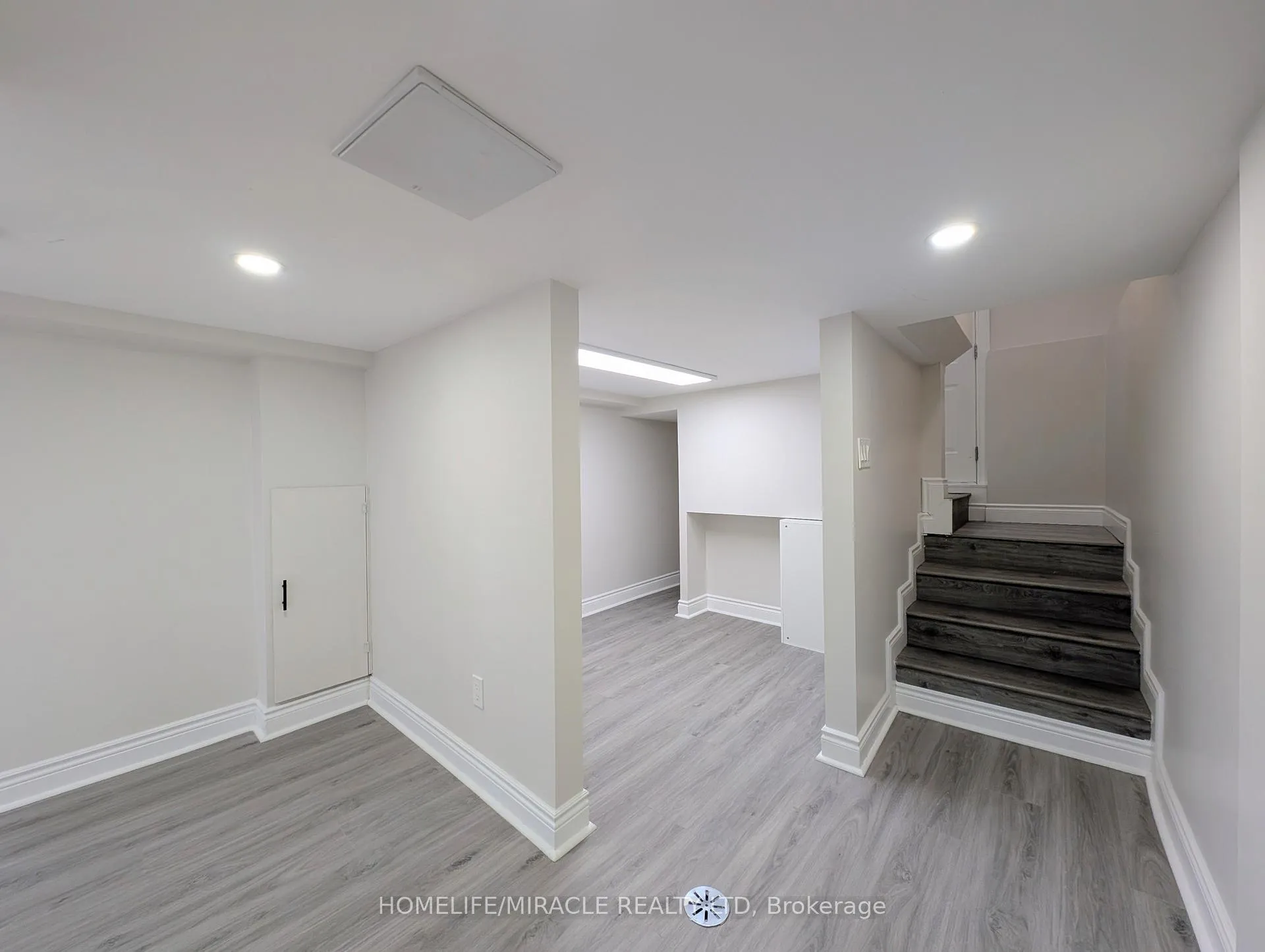 Photo 9 of 137 Proctor Street, Sarnia — HOMEH