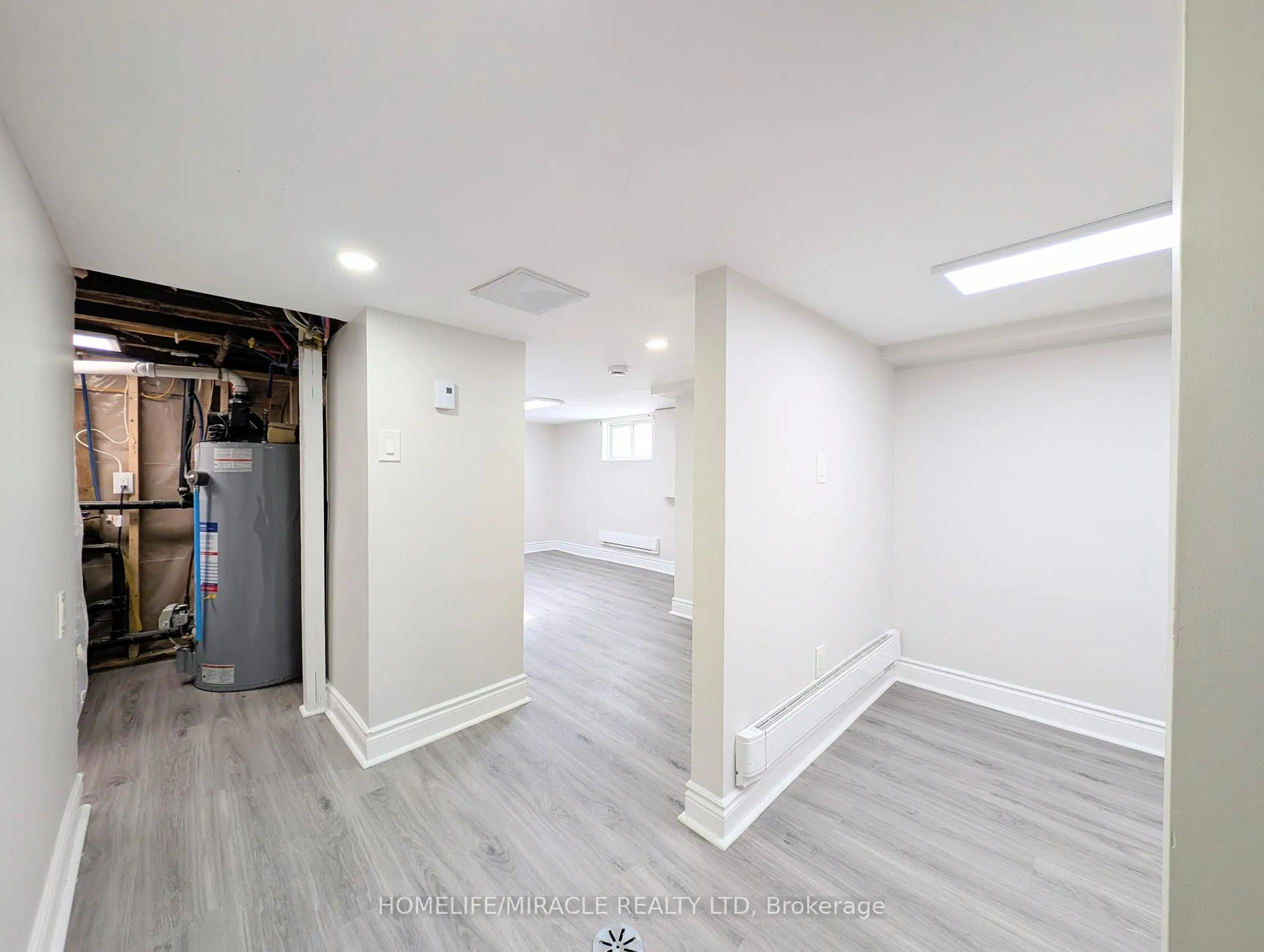 Photo 10 of 137 Proctor Street, Sarnia — HOMEH