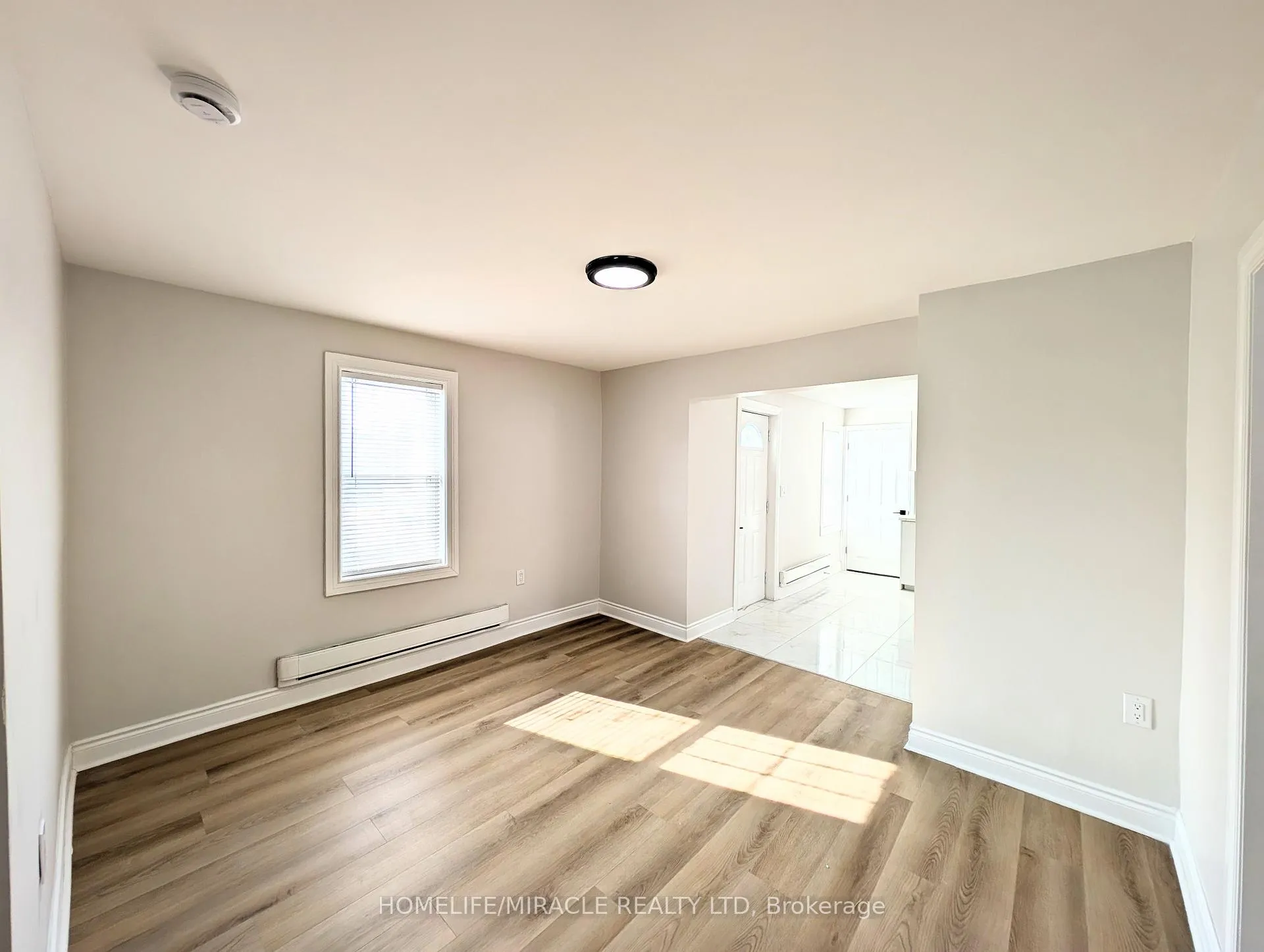Photo 15 of 137 Proctor Street, Sarnia — HOMEH