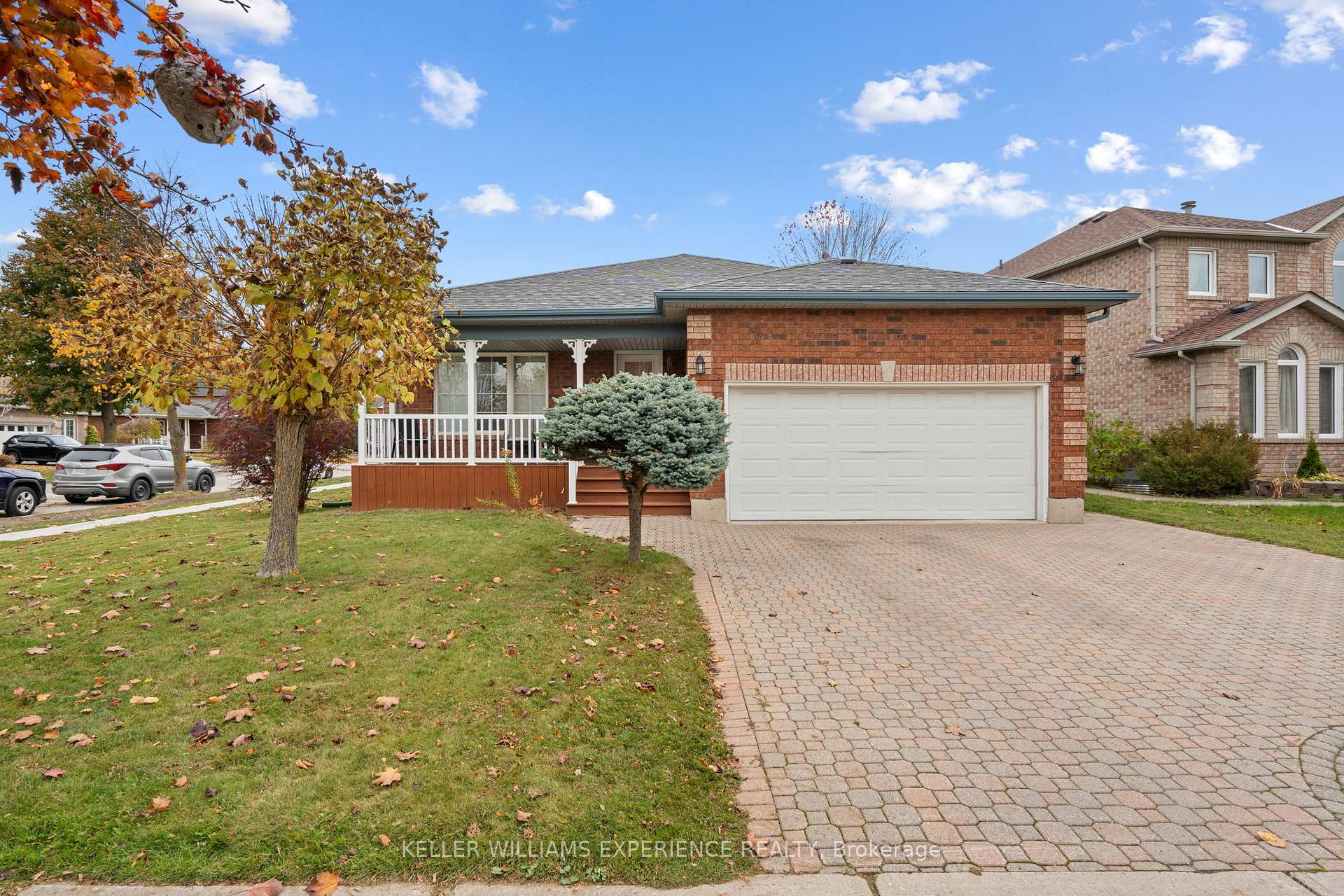 Photo 2 of 62 Mapleton Avenue, Barrie, Holly — HOMEH