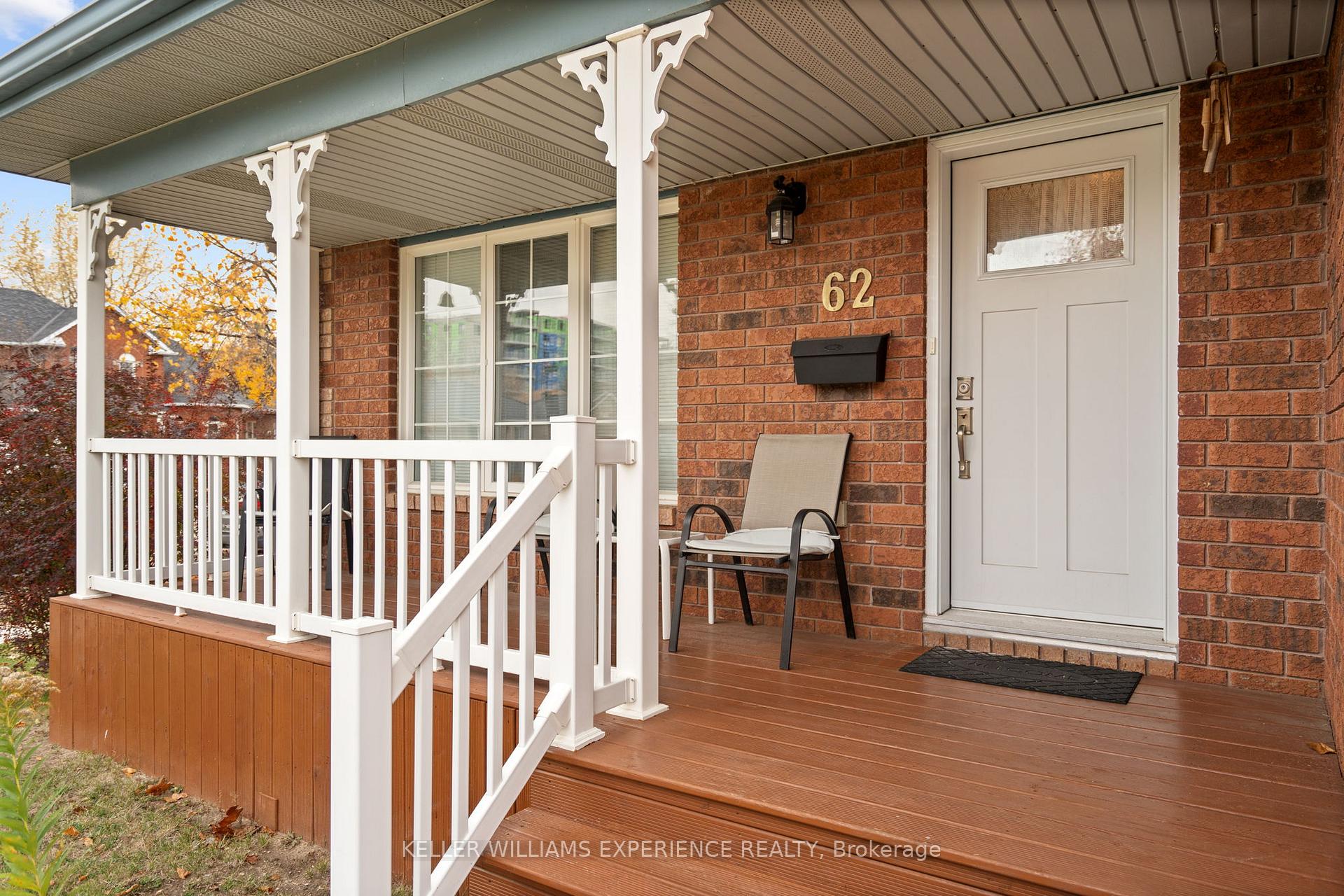 Photo 4 of 62 Mapleton Avenue, Barrie, Holly — HOMEH
