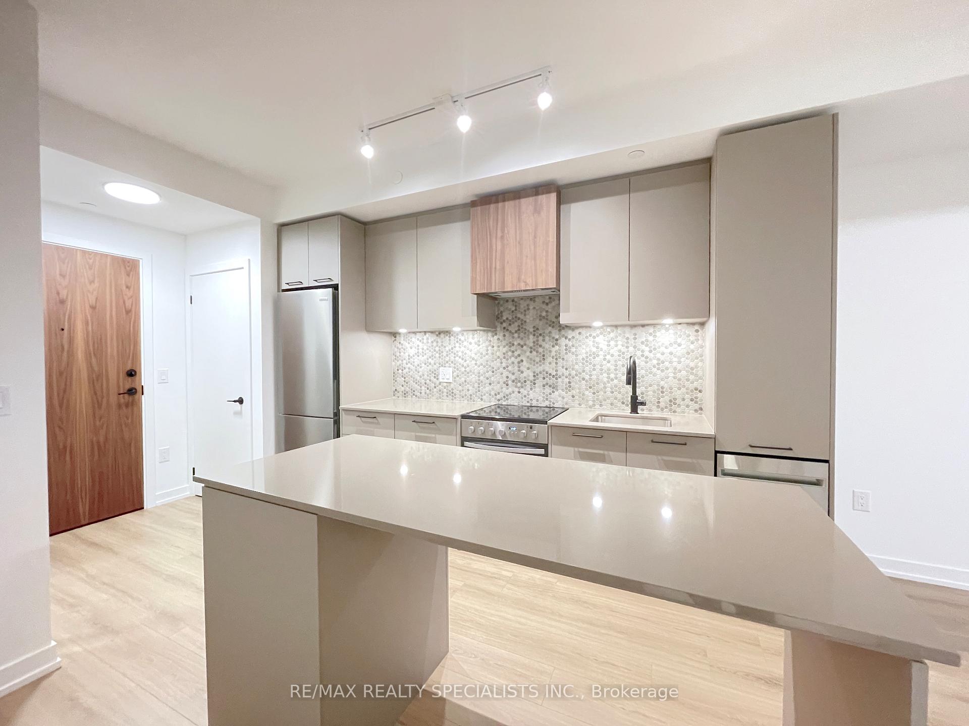 Photo 7 of Unit 412, 10 Lagerfeld Drive, Brampton, Northwest Brampton — HOMEH