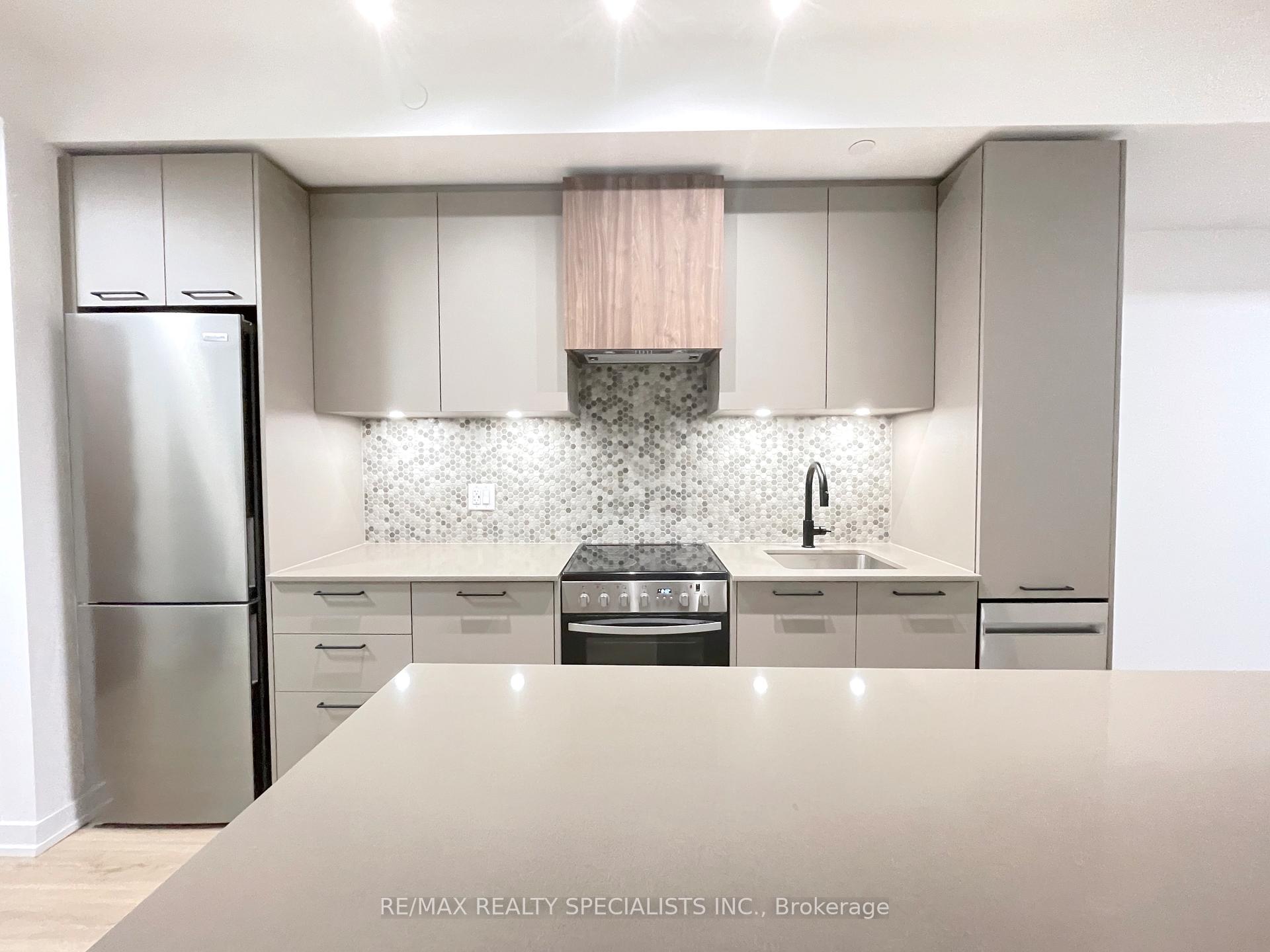 Photo 8 of Unit 412, 10 Lagerfeld Drive, Brampton, Northwest Brampton — HOMEH