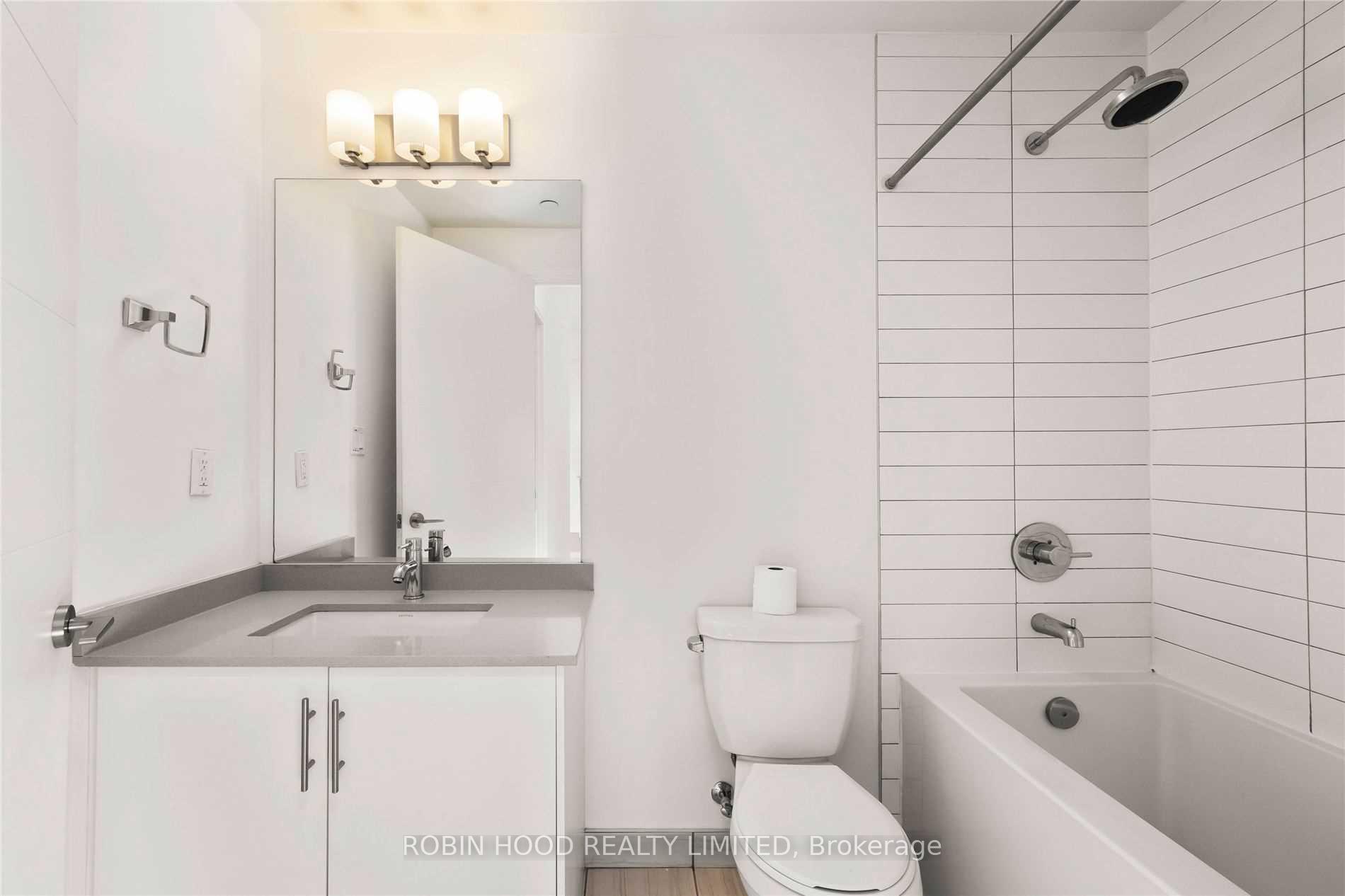 Photo 10 of Unit 815, 460 Adelaide Street E, Toronto, Moss Park — HOMEH