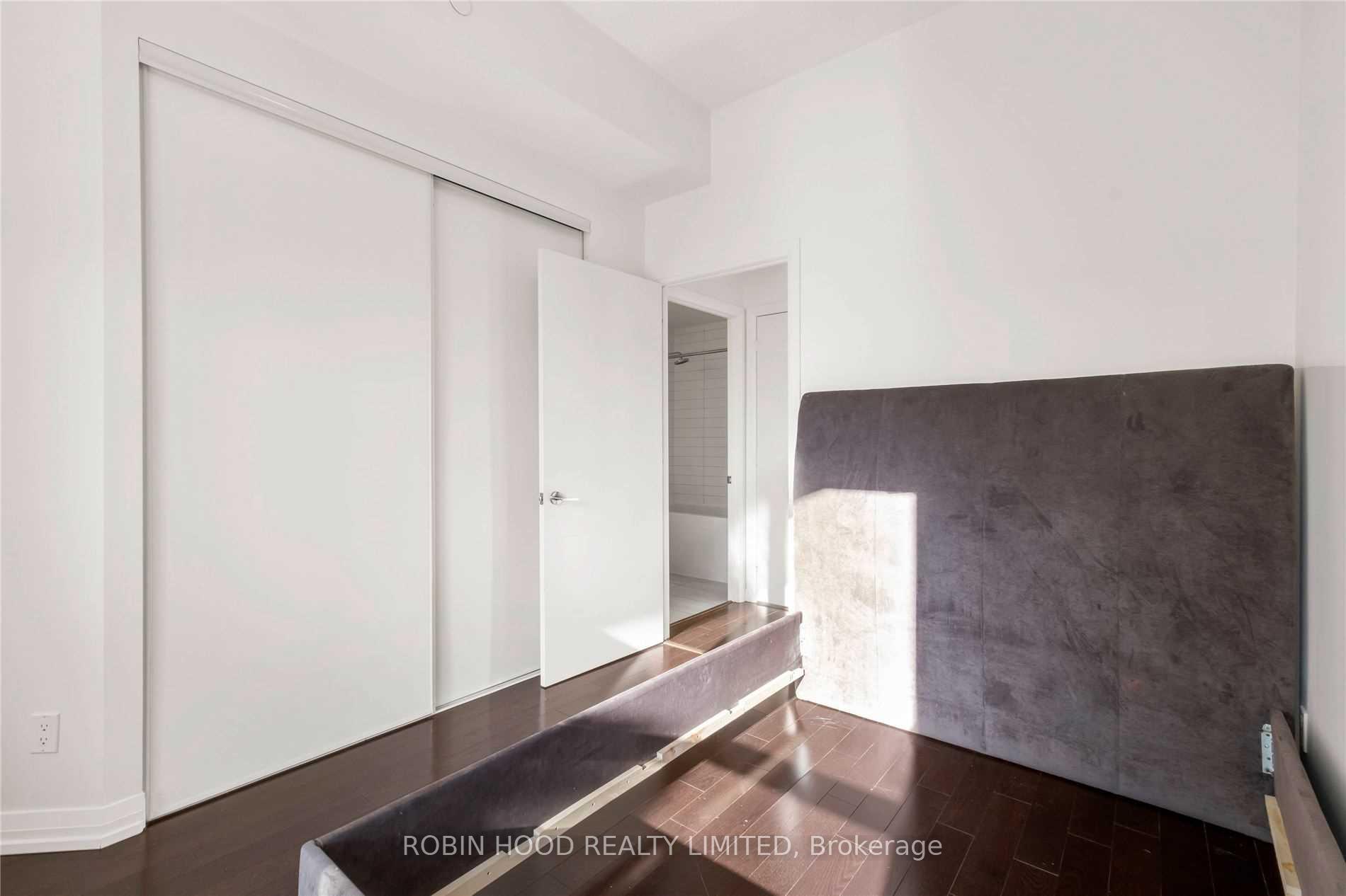 Photo 12 of Unit 815, 460 Adelaide Street E, Toronto, Moss Park — HOMEH