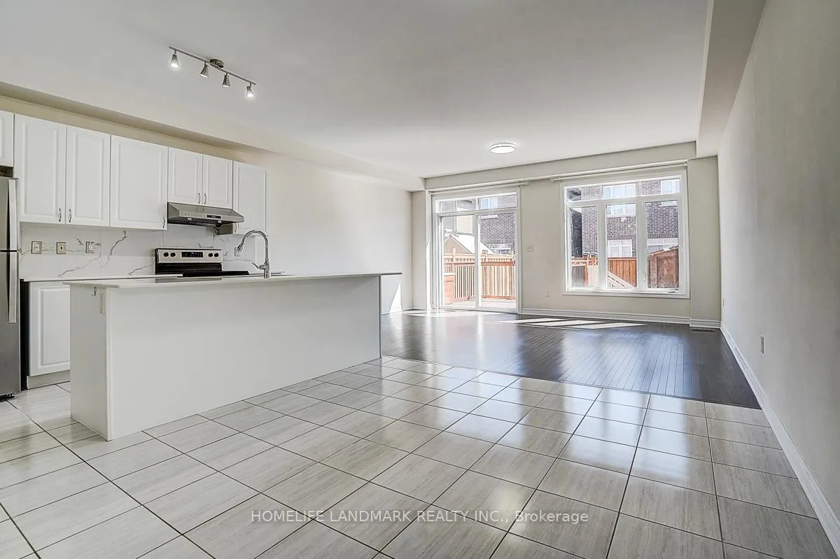 Photo 6 of 5 Reddington Road, Markham, Cedarwood — HOMEH
