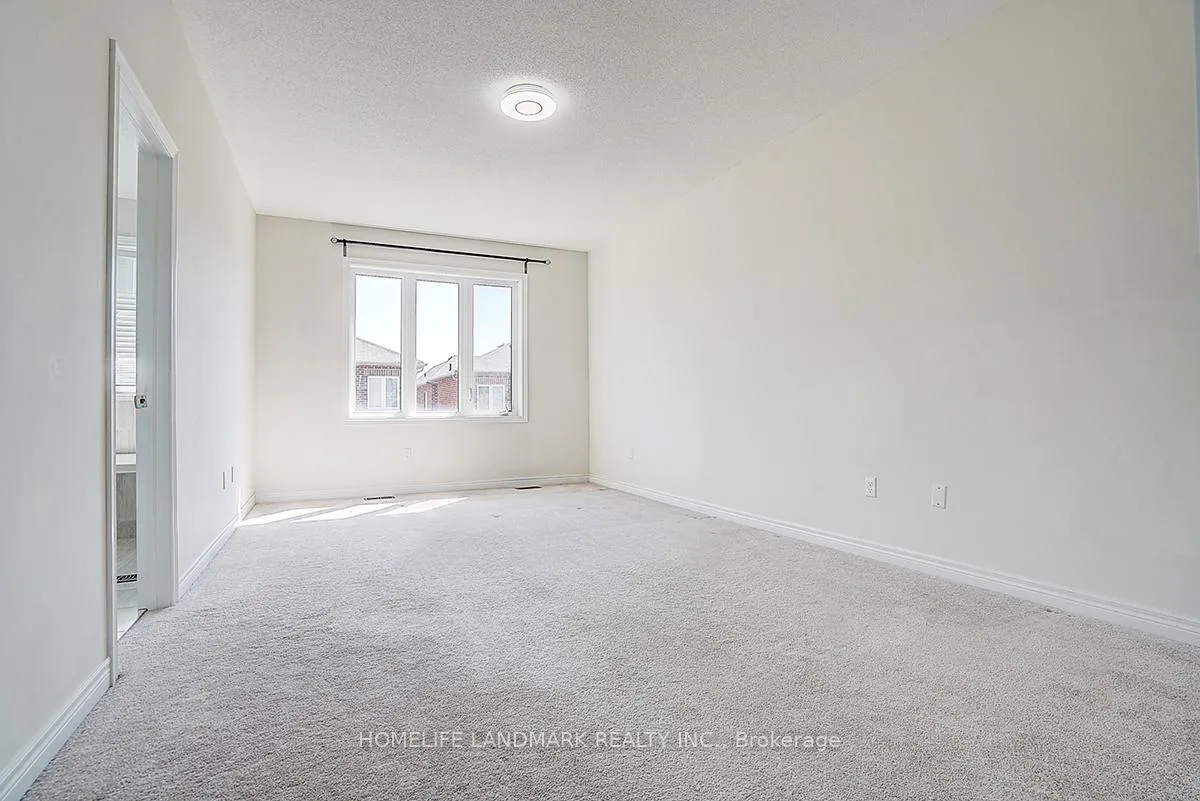 Photo 17 of 5 Reddington Road, Markham, Cedarwood — HOMEH