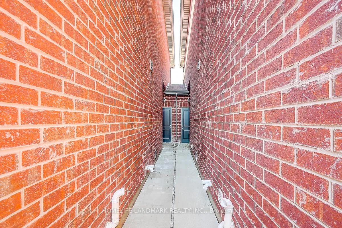 Photo 35 of 5 Reddington Road, Markham, Cedarwood — HOMEH