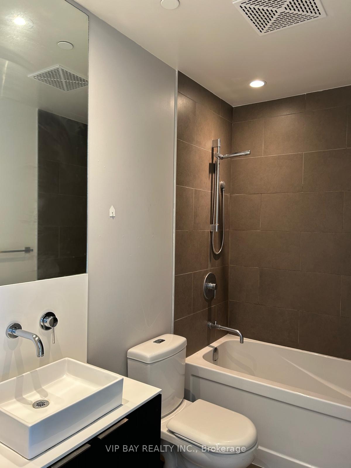 Photo 18 of Unit 3503, 159 Dundas Street E, Toronto, Moss Park — HOMEH