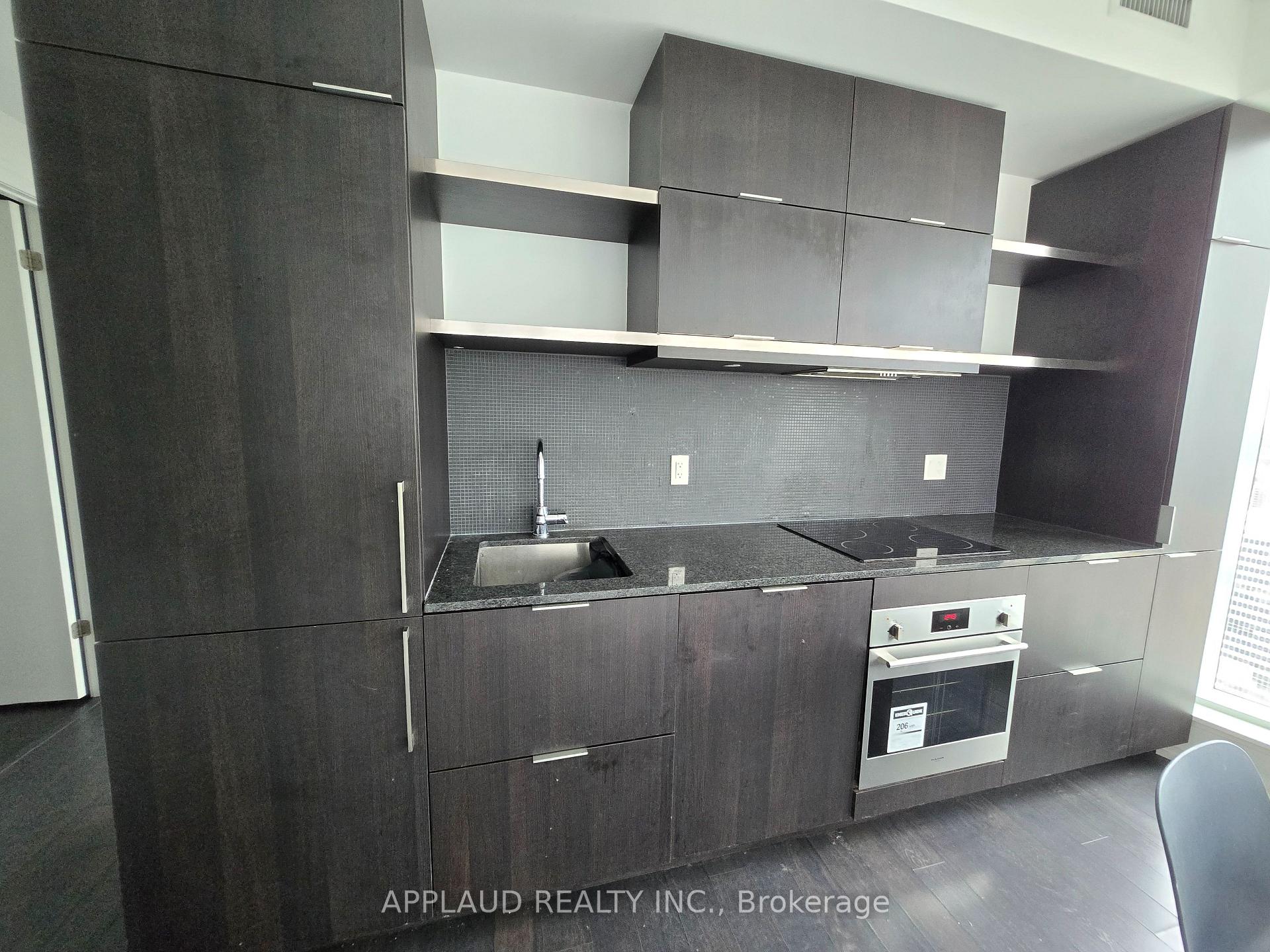 Photo 4 of Unit 5002, 197 Yonge Street, Toronto, Church-Yonge Corridor — HOMEH