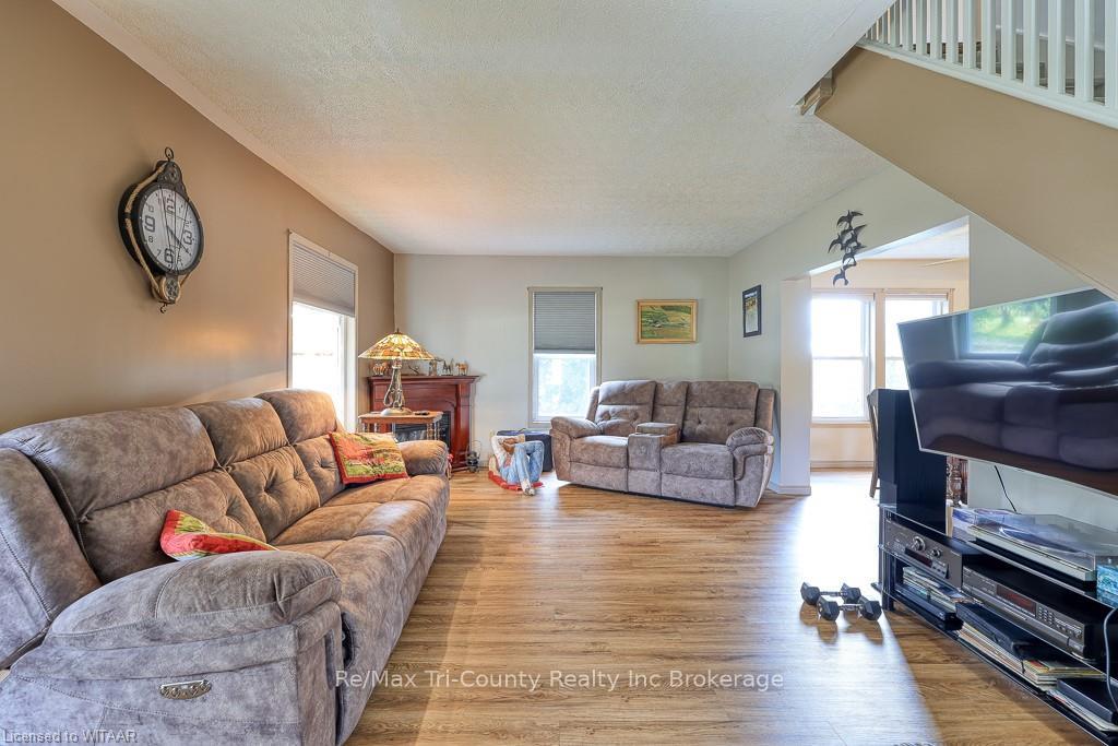 Photo 14 of 7069 Talbot Trail, Chatham-Kent, Blenheim — HOMEH