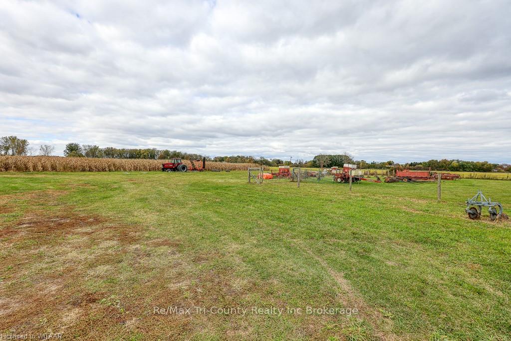 Photo 32 of 7069 Talbot Trail, Chatham-Kent, Blenheim — HOMEH