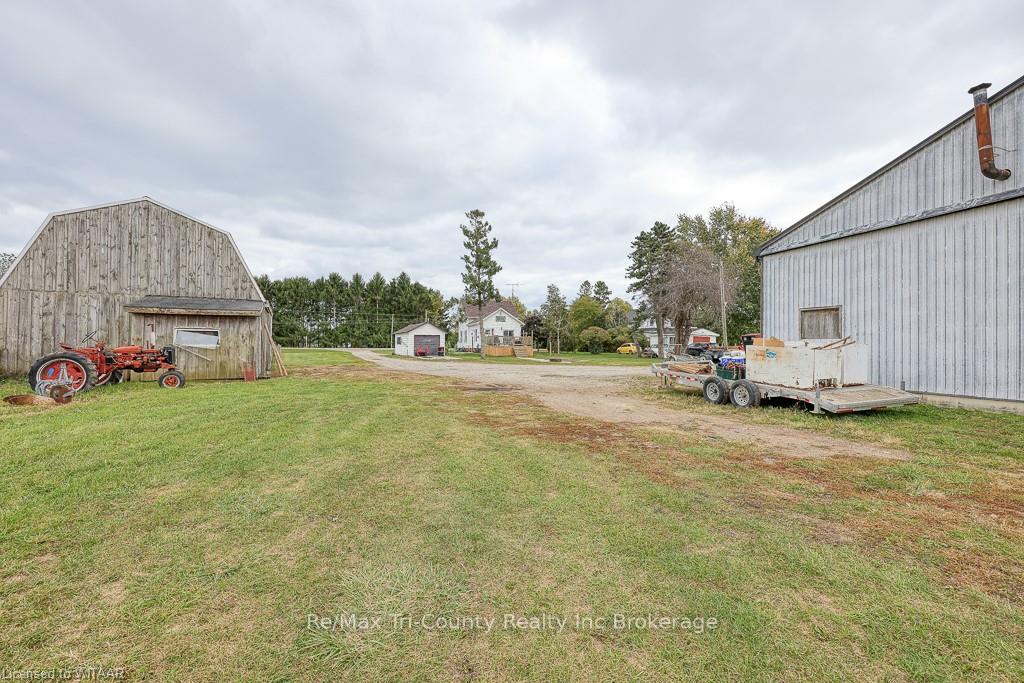 Photo 33 of 7069 Talbot Trail, Chatham-Kent, Blenheim — HOMEH
