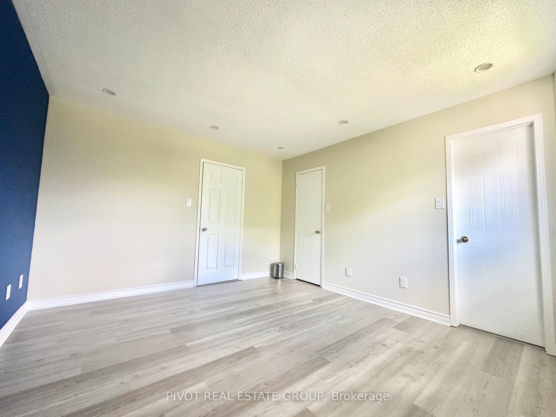 Photo 6 of 41 Wylie Circle, Halton Hills, Georgetown — HOMEH