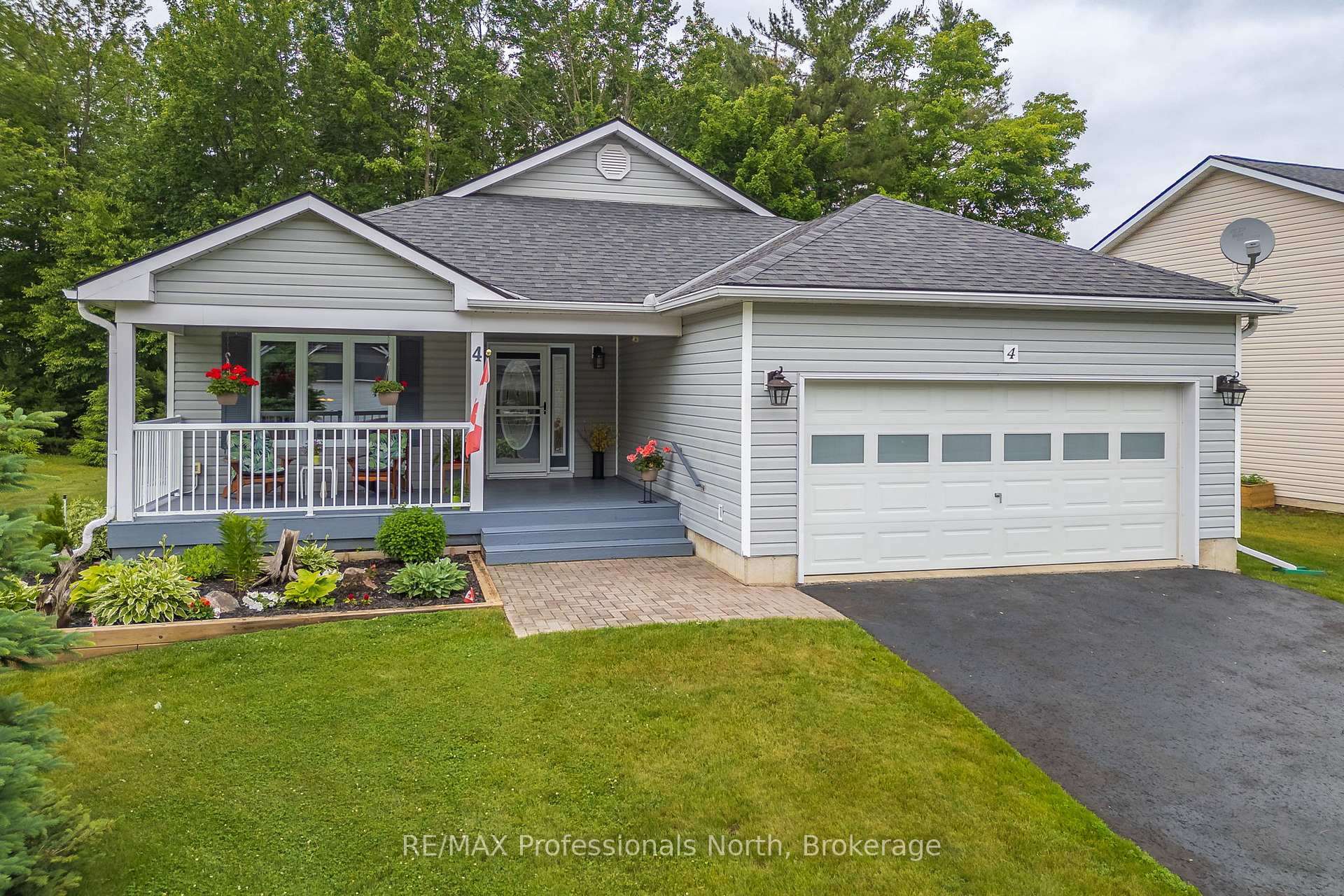 Photo 2 of 4 Red Maple Court, Gravenhurst, Muskoka (S) — HOMEH