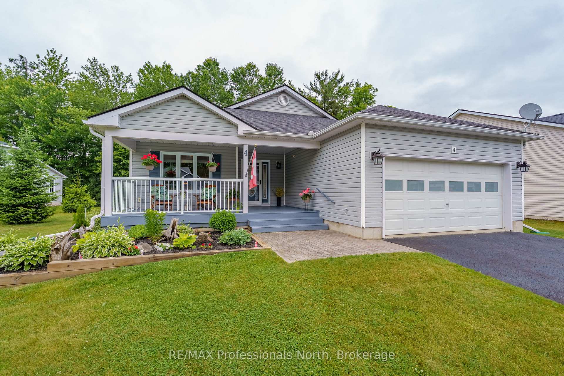 Photo 3 of 4 Red Maple Court, Gravenhurst, Muskoka (S) — HOMEH