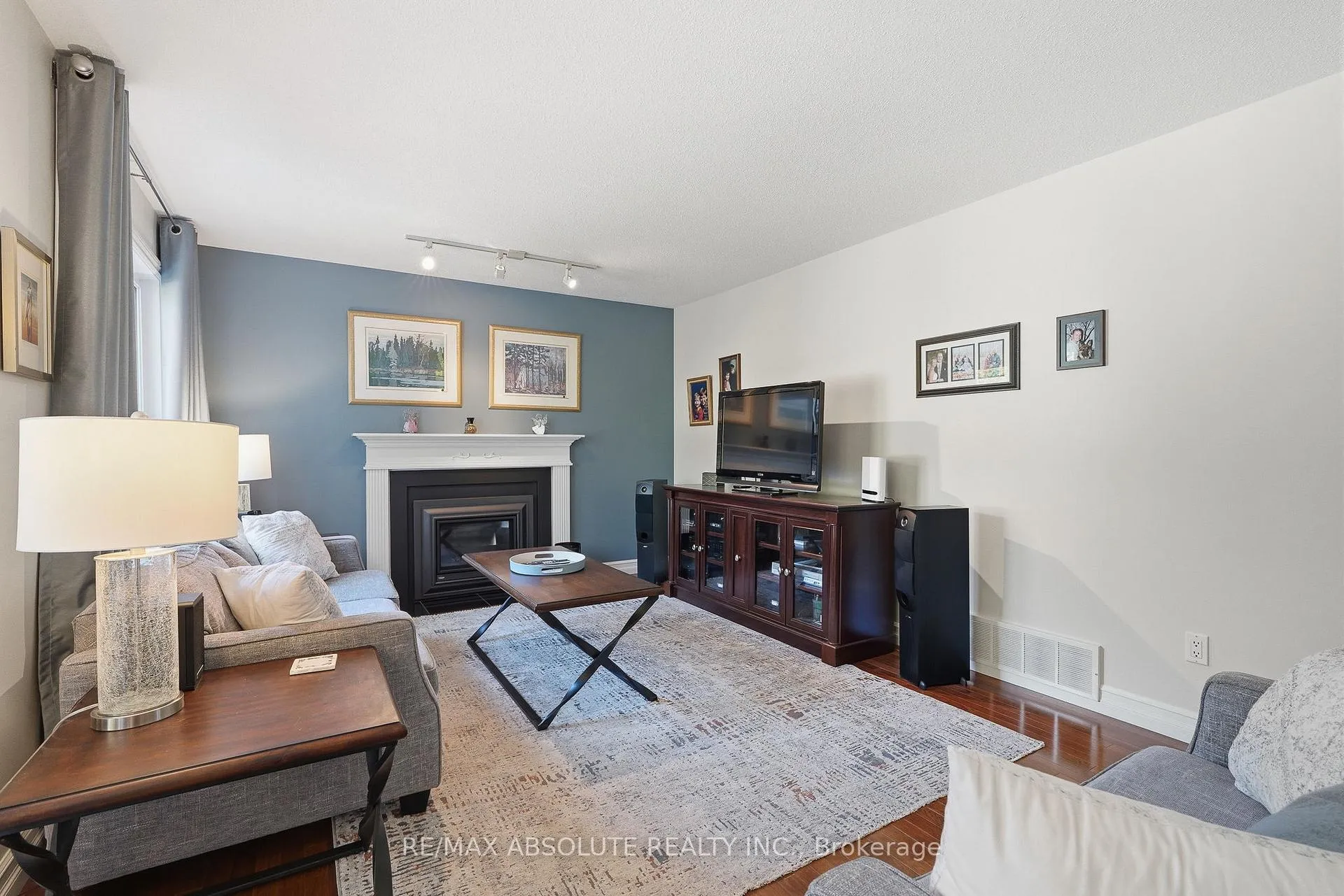Photo 9 of 759 Montcrest Drive, Ottawa, Fallingbrook/Ridgemount — HOMEH
