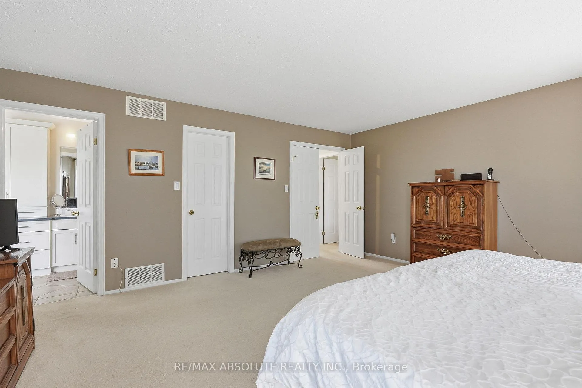 Photo 21 of 759 Montcrest Drive, Ottawa, Fallingbrook/Ridgemount — HOMEH