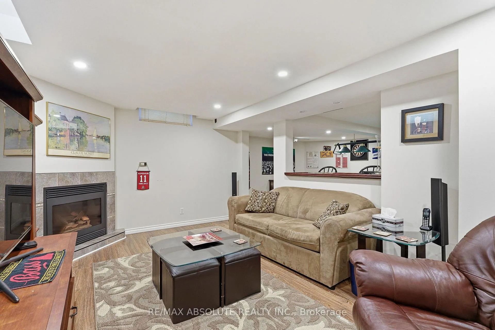 Photo 32 of 759 Montcrest Drive, Ottawa, Fallingbrook/Ridgemount — HOMEH