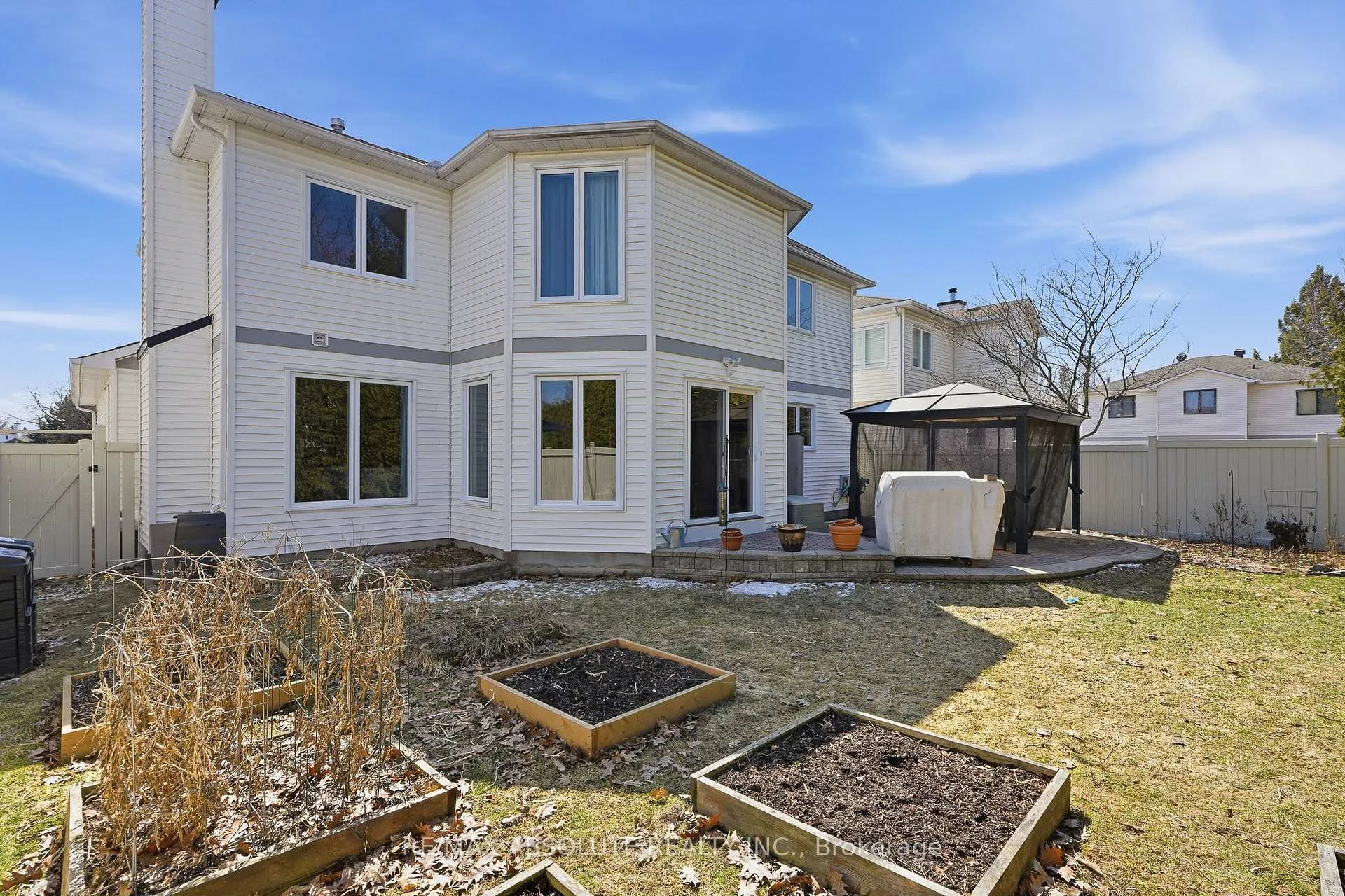 Photo 37 of 759 Montcrest Drive, Ottawa, Fallingbrook/Ridgemount — HOMEH