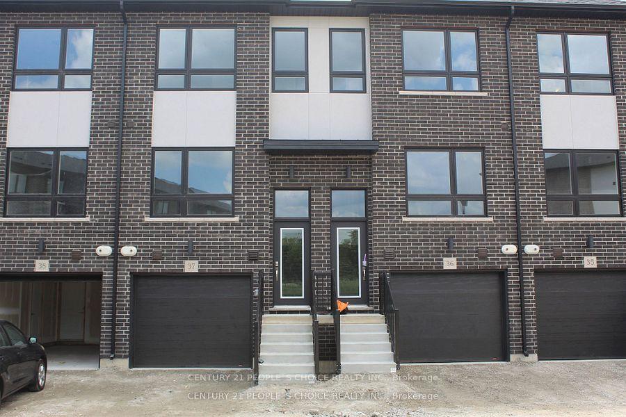 Front of Unit 37, 720 Grey Street