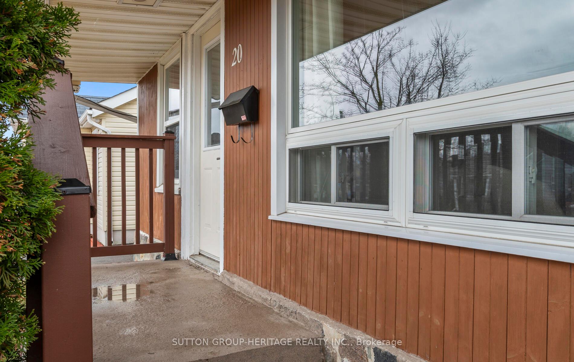 Photo 3 of 20 Mary Street, Ajax, Central — HOMEH