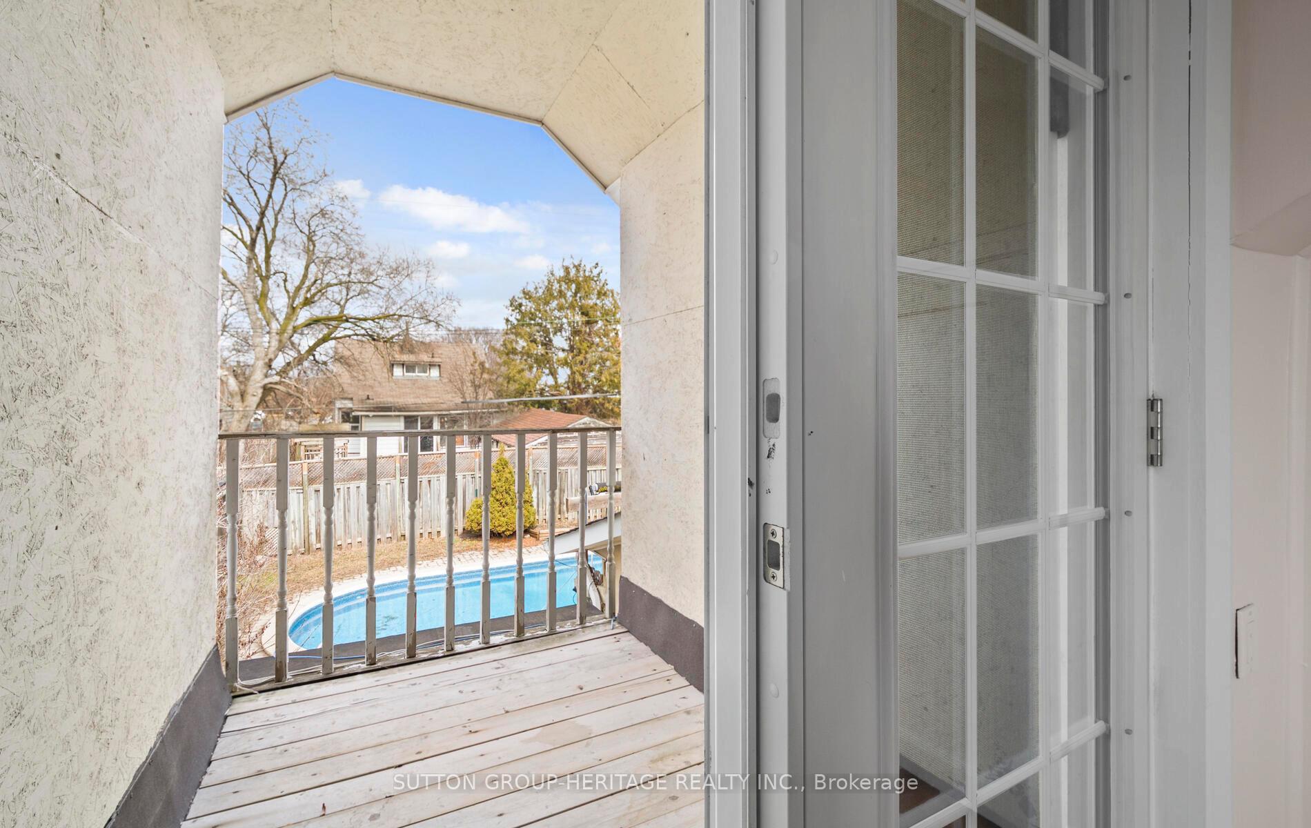 Photo 21 of 20 Mary Street, Ajax, Central — HOMEH
