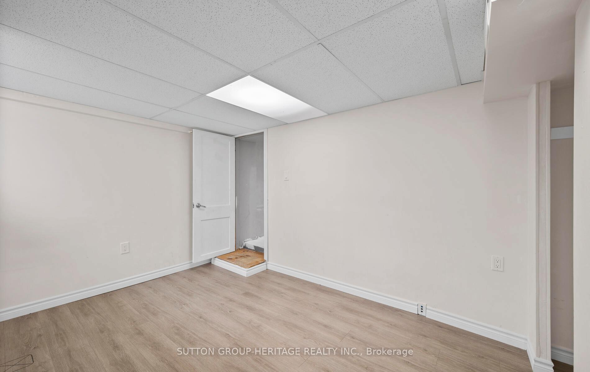 Photo 25 of 20 Mary Street, Ajax, Central — HOMEH
