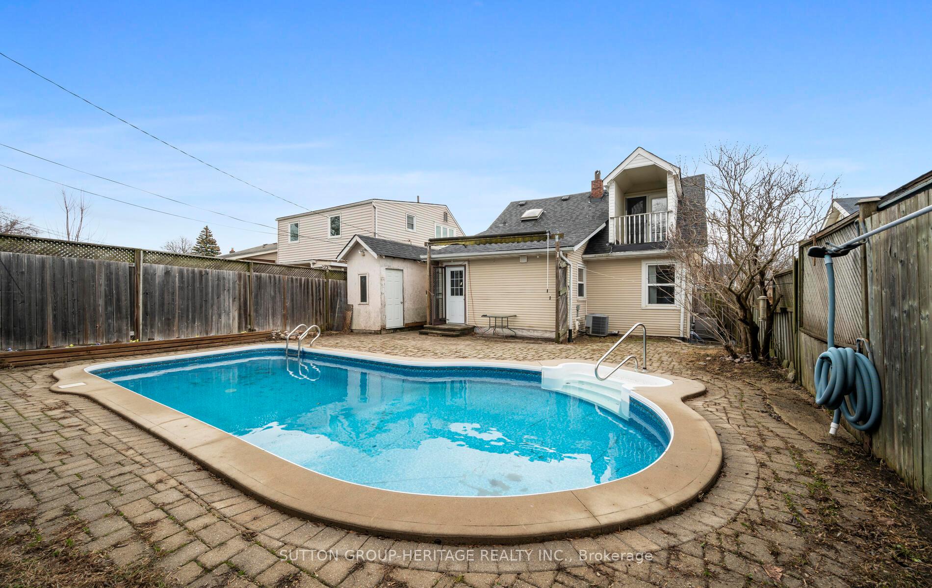 Photo 31 of 20 Mary Street, Ajax, Central — HOMEH