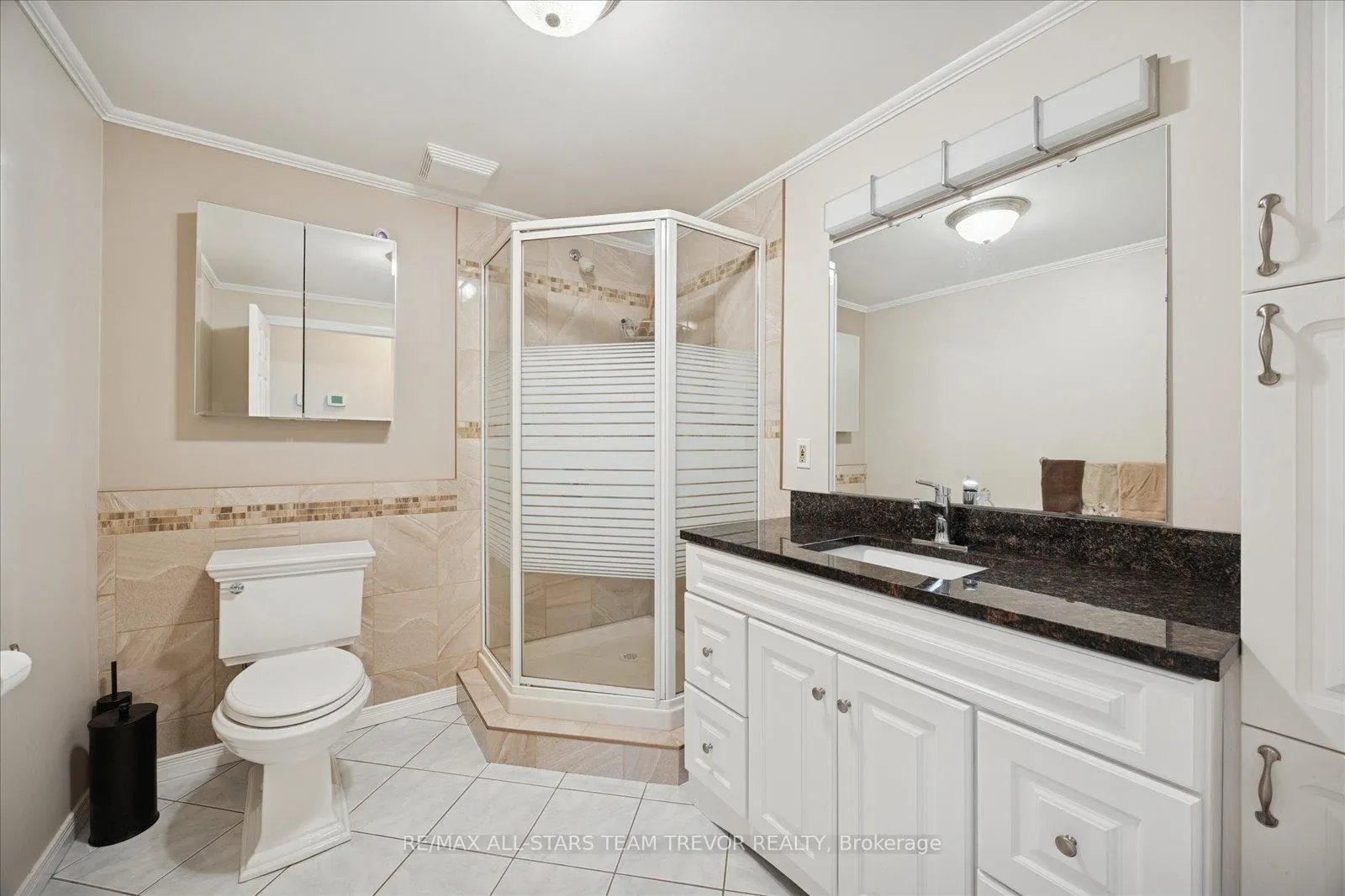 Photo 20 of 52 Beaverdale Crescent, Georgina, Pefferlaw — HOMEH
