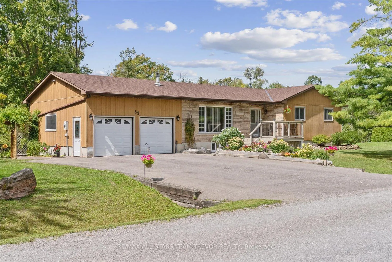 Photo 36 of 52 Beaverdale Crescent, Georgina, Pefferlaw — HOMEH