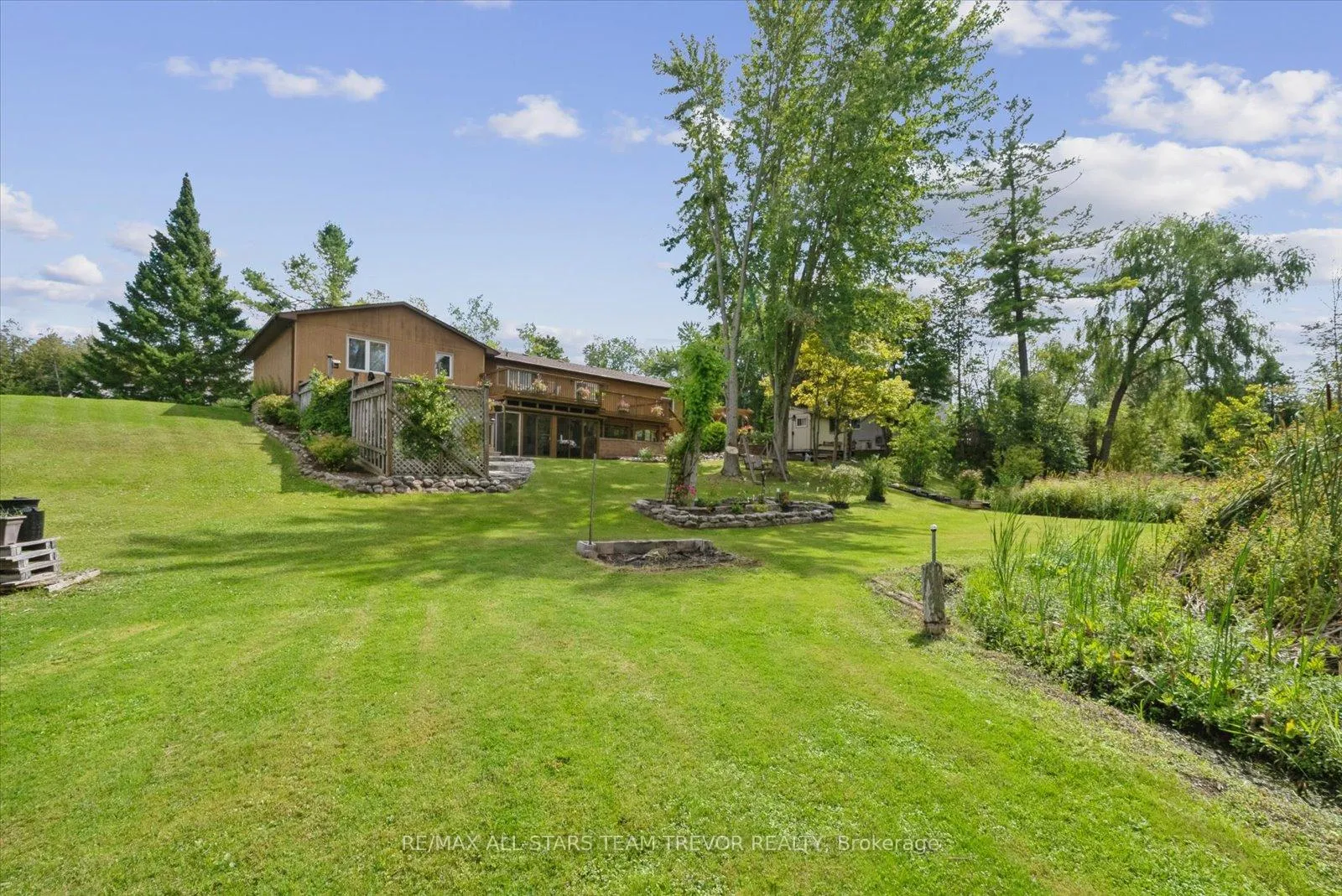 Photo 50 of 52 Beaverdale Crescent, Georgina, Pefferlaw — HOMEH