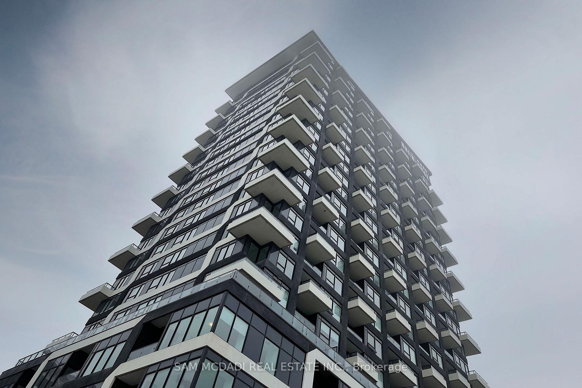 Front of Unit 1102, 297 Oak Walk Drive