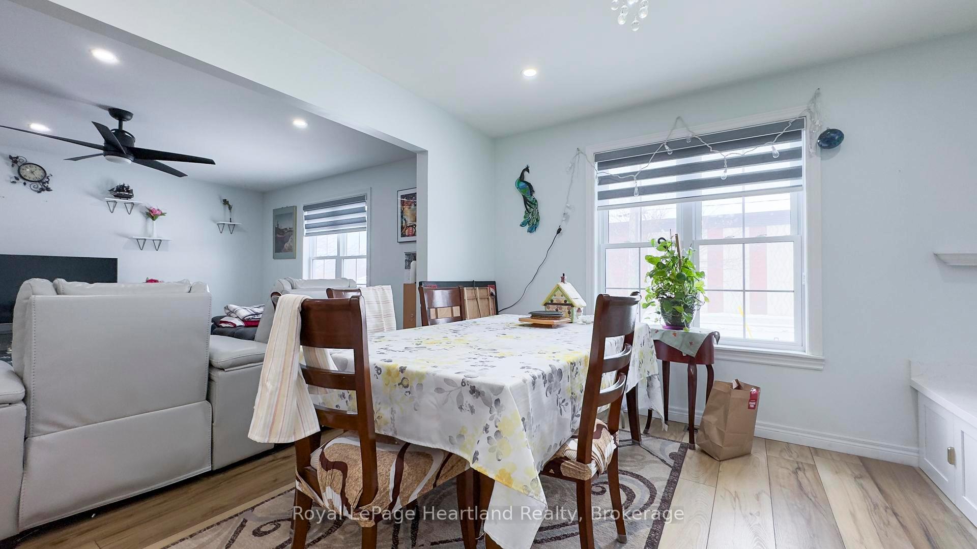 Photo 12 of 35 Bennett Street W, Goderich, Goderich (Town) — HOMEH