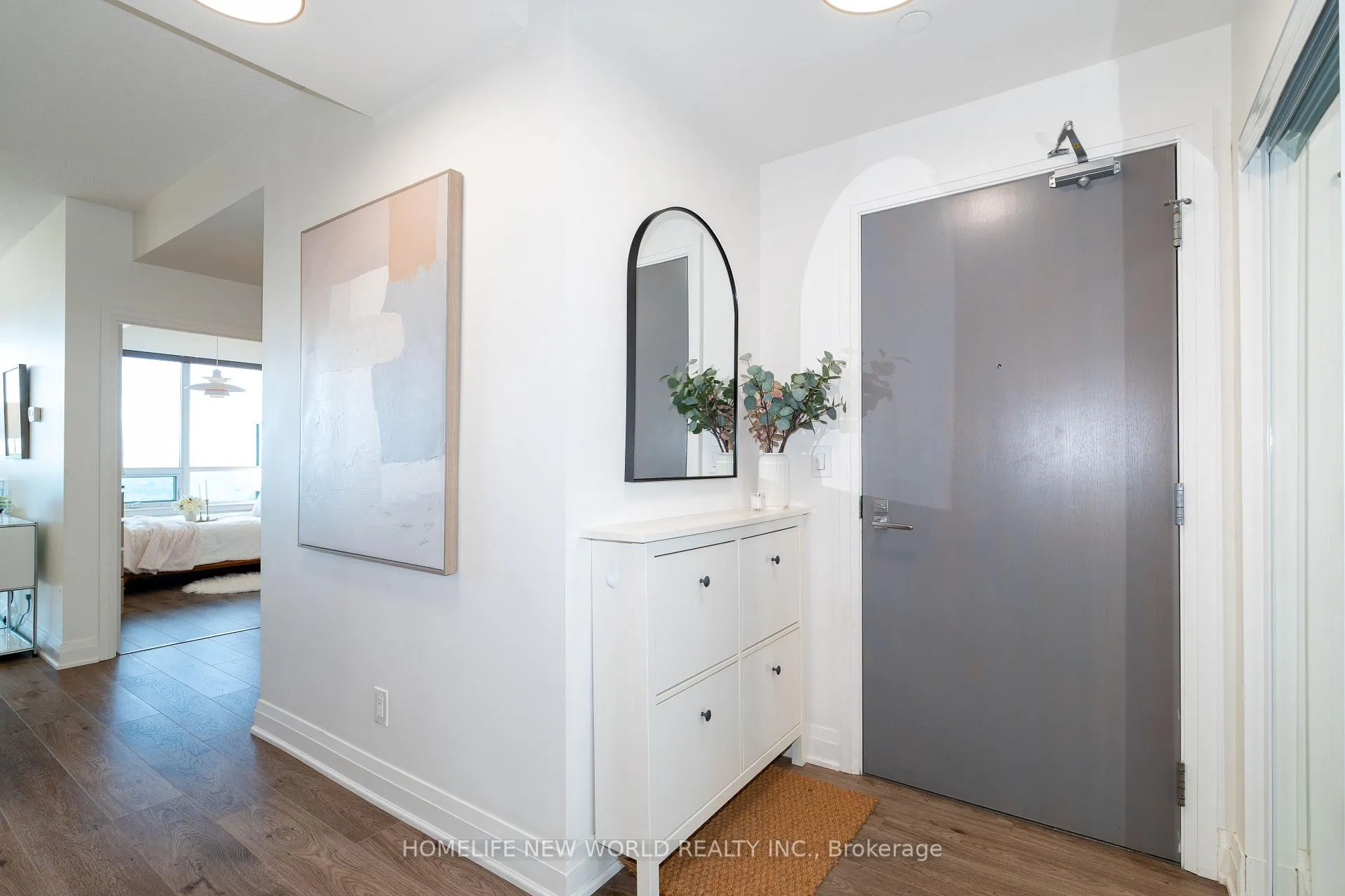 Photo 3 of Unit Ph201, 7165 Yonge Street, Markham, Grandview — HOMEH