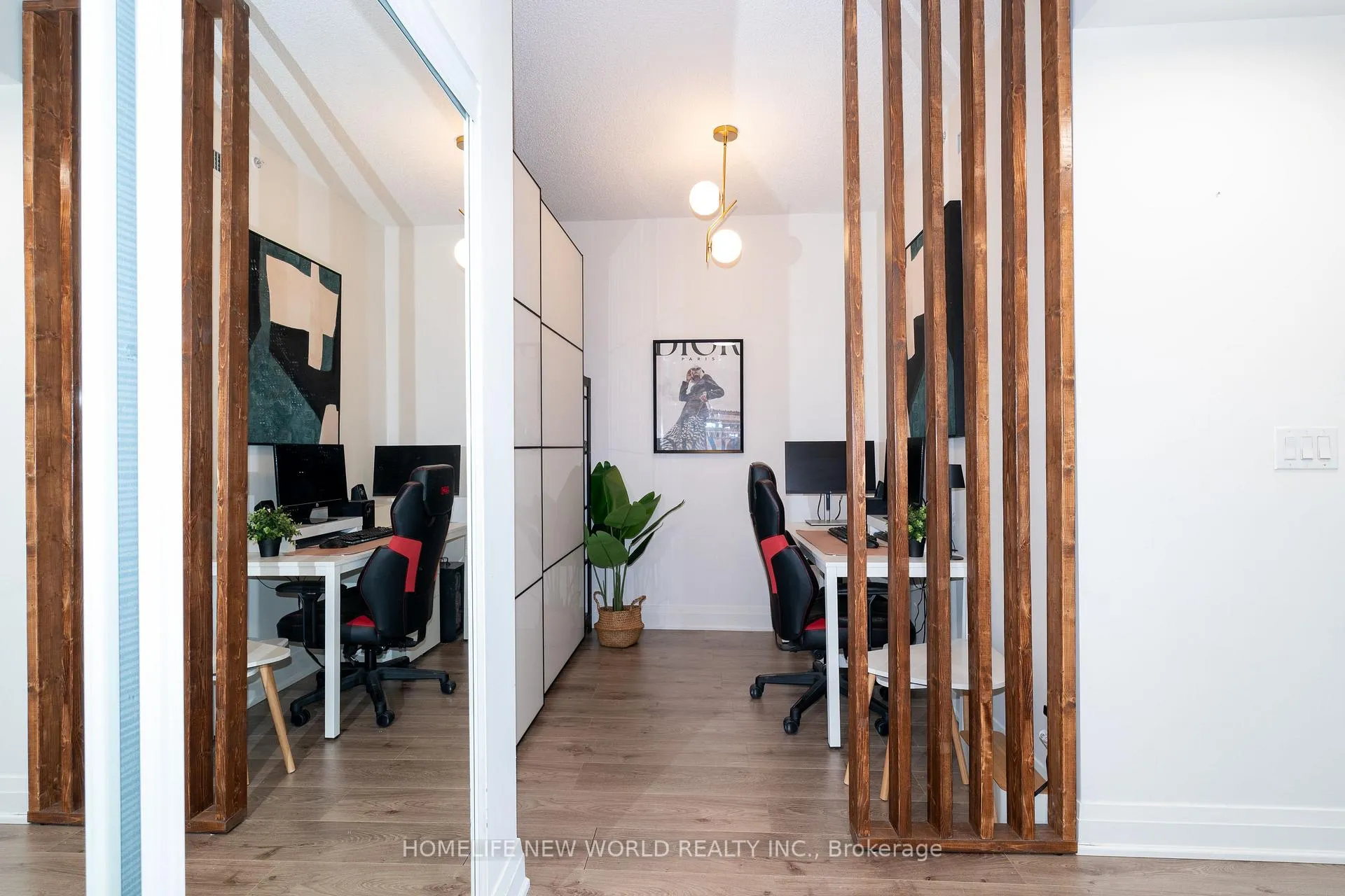 Photo 5 of Unit Ph201, 7165 Yonge Street, Markham, Grandview — HOMEH