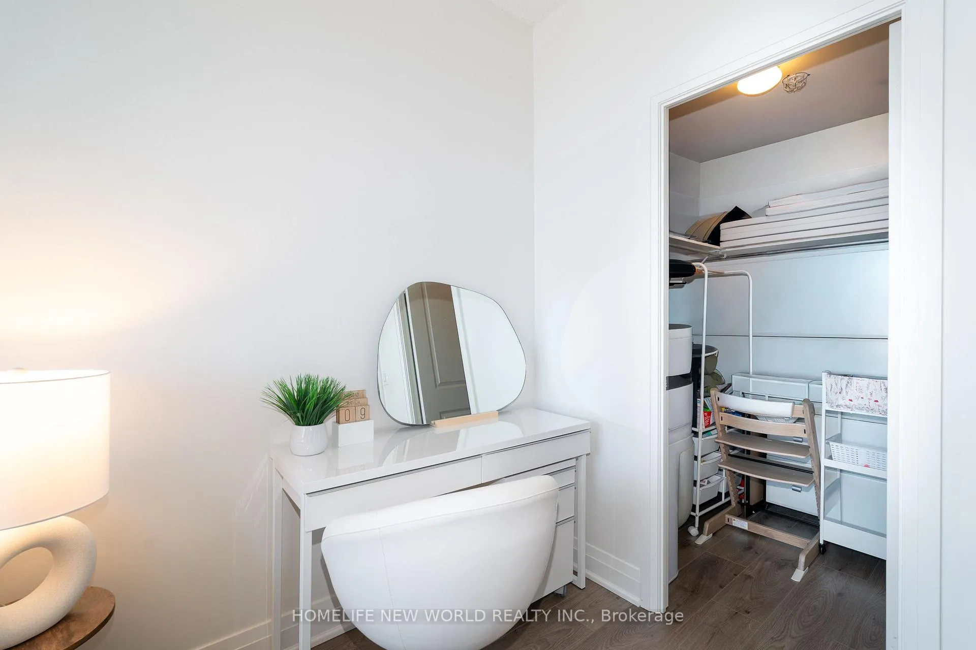 Photo 19 of Unit Ph201, 7165 Yonge Street, Markham, Grandview — HOMEH