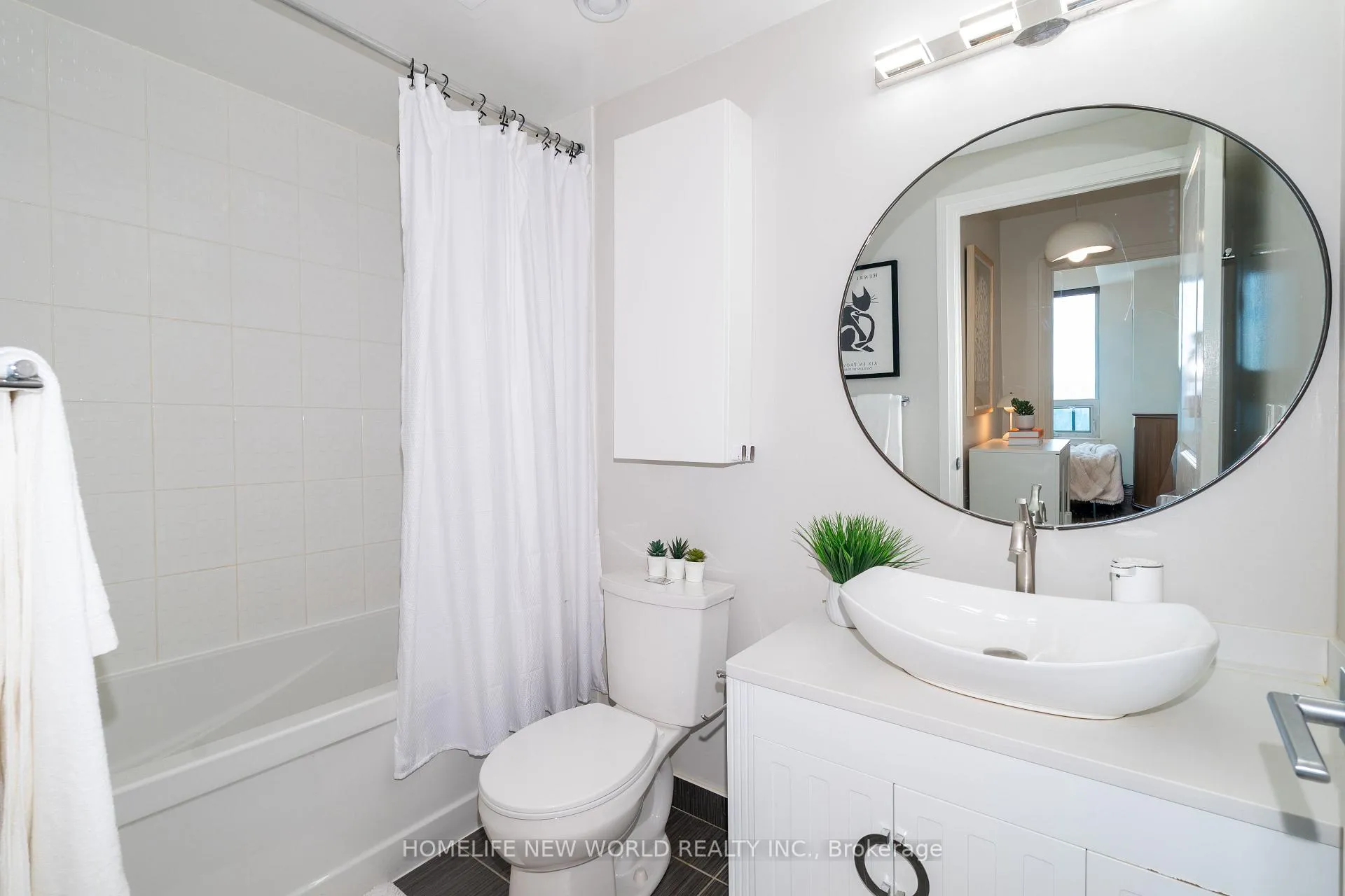 Photo 20 of Unit Ph201, 7165 Yonge Street, Markham, Grandview — HOMEH