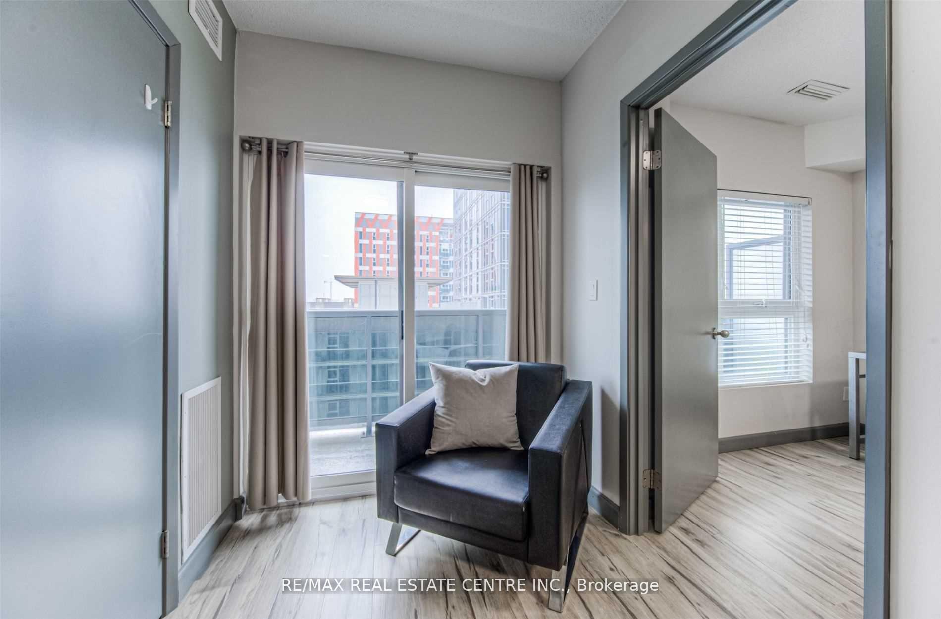Photo 2 of Unit 182, 258 Sunview Street, Waterloo — HOMEH