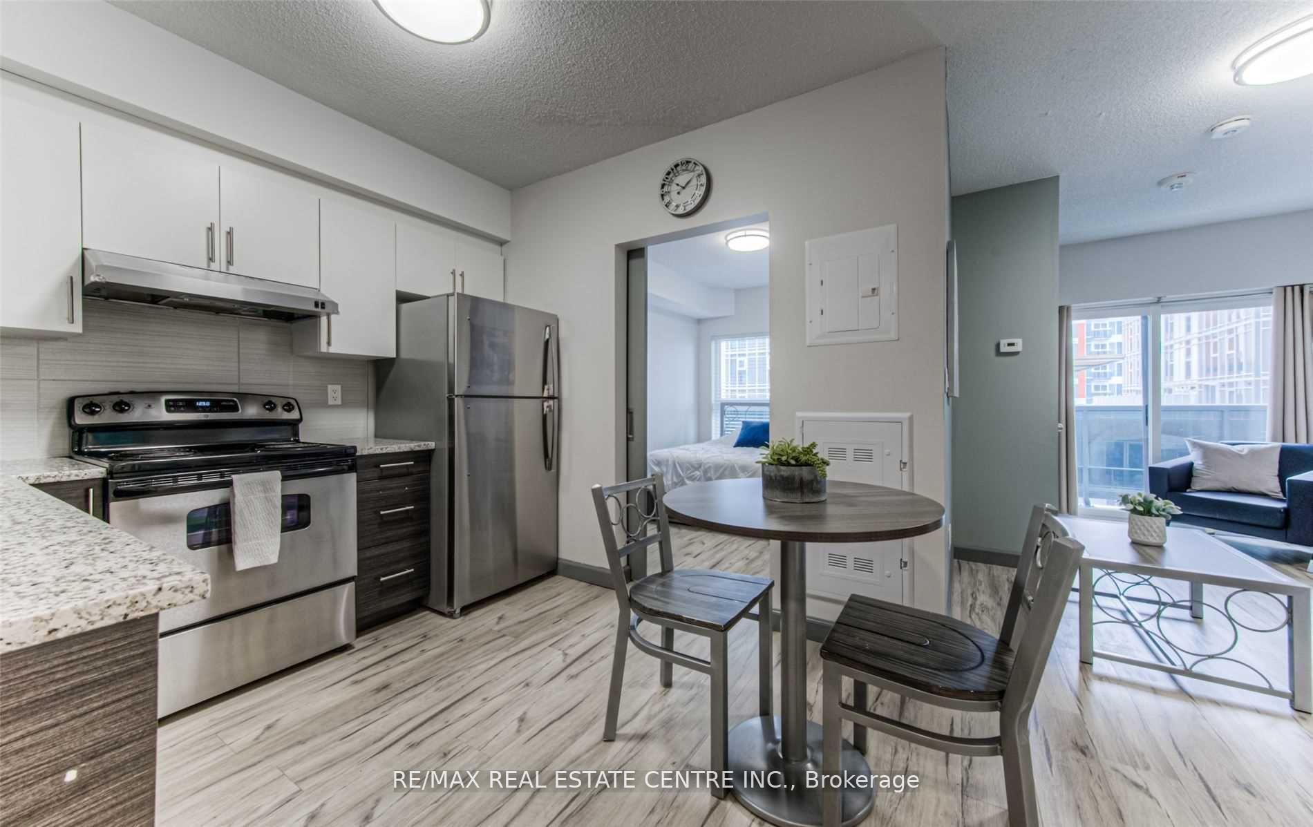 Photo 9 of Unit 182, 258 Sunview Street, Waterloo — HOMEH