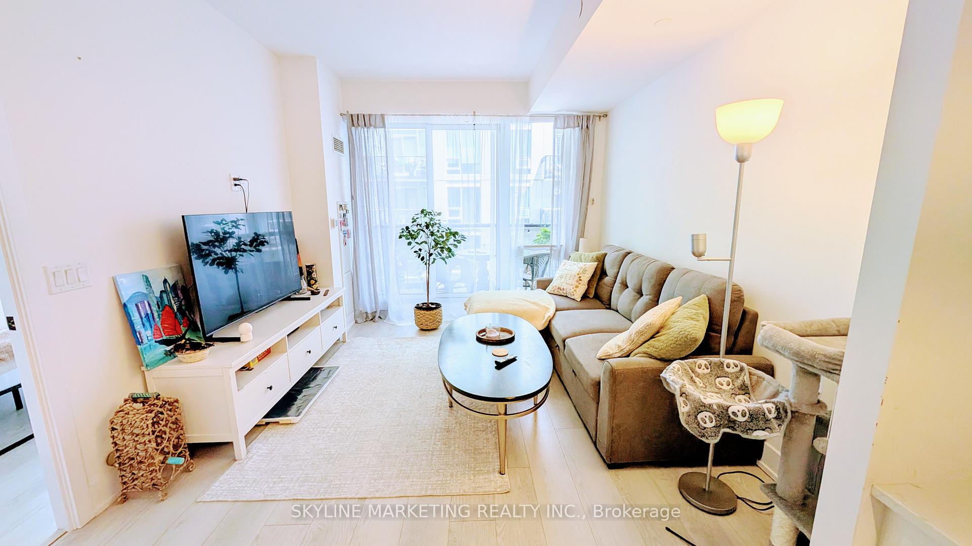 Front of Unit 524, 2450 Old Bronte Road