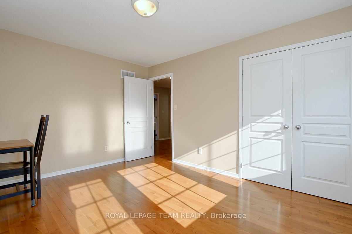 Photo 31 of 34 Calderwood Way, Ottawa, Barrhaven - Stonebridge — HOMEH