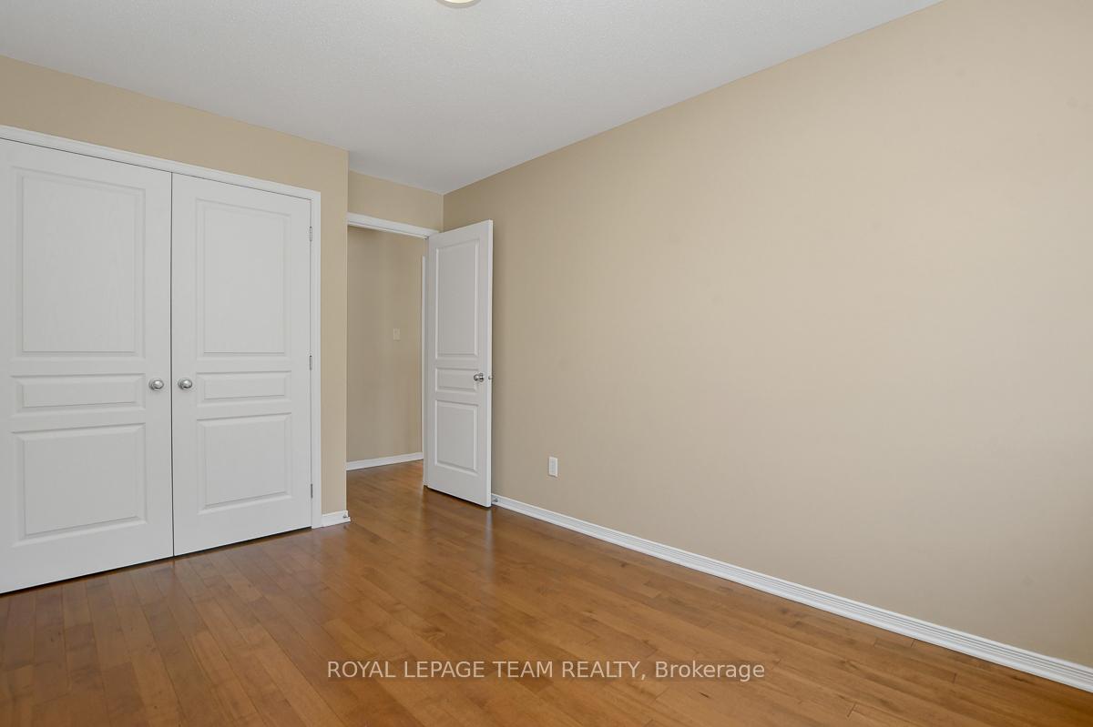 Photo 33 of 34 Calderwood Way, Ottawa, Barrhaven - Stonebridge — HOMEH