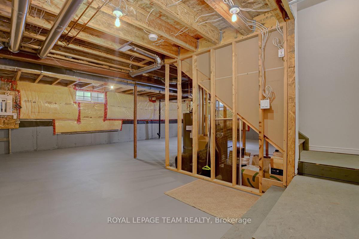 Photo 35 of 34 Calderwood Way, Ottawa, Barrhaven - Stonebridge — HOMEH