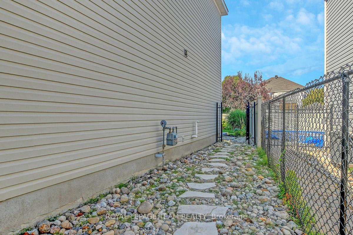 Photo 48 of 34 Calderwood Way, Ottawa, Barrhaven - Stonebridge — HOMEH