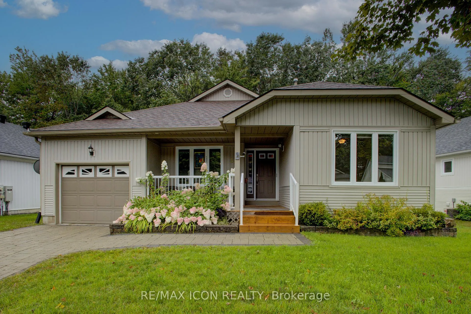 Photo 1 of 54 Springwood Crescent, Gravenhurst, Muskoka (S) — HOMEH