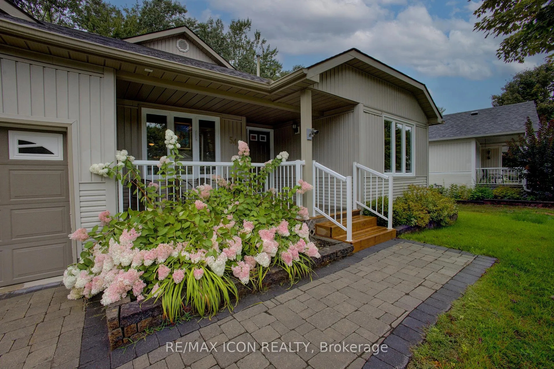Photo 6 of 54 Springwood Crescent, Gravenhurst, Muskoka (S) — HOMEH